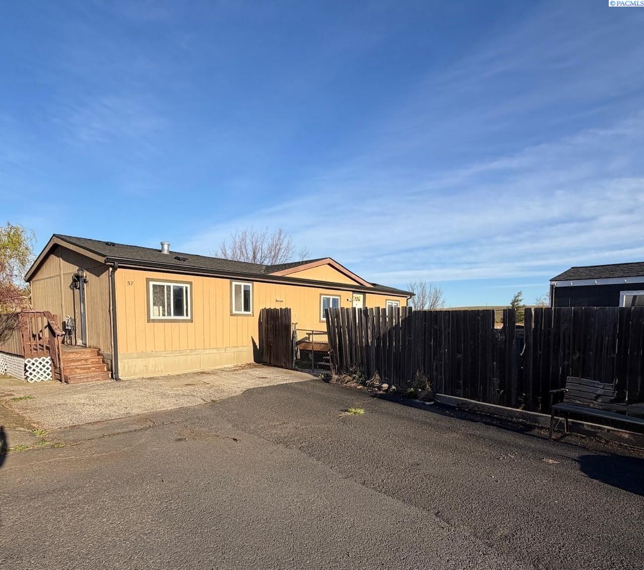260 NW Golden Hills Dr #57 # 57, Pullman WA 99163