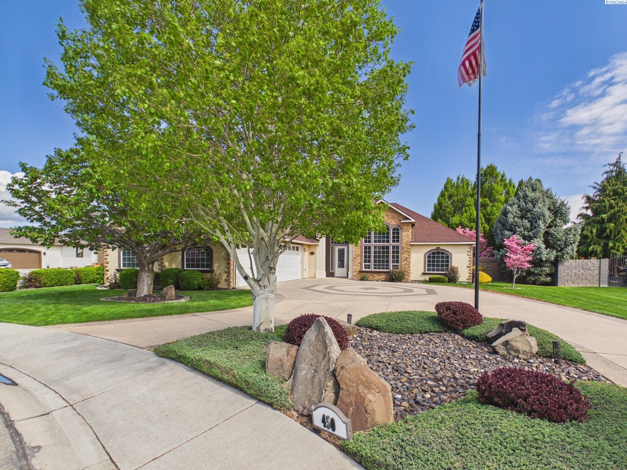 450 Winesap Ct, Richland, WA 99352