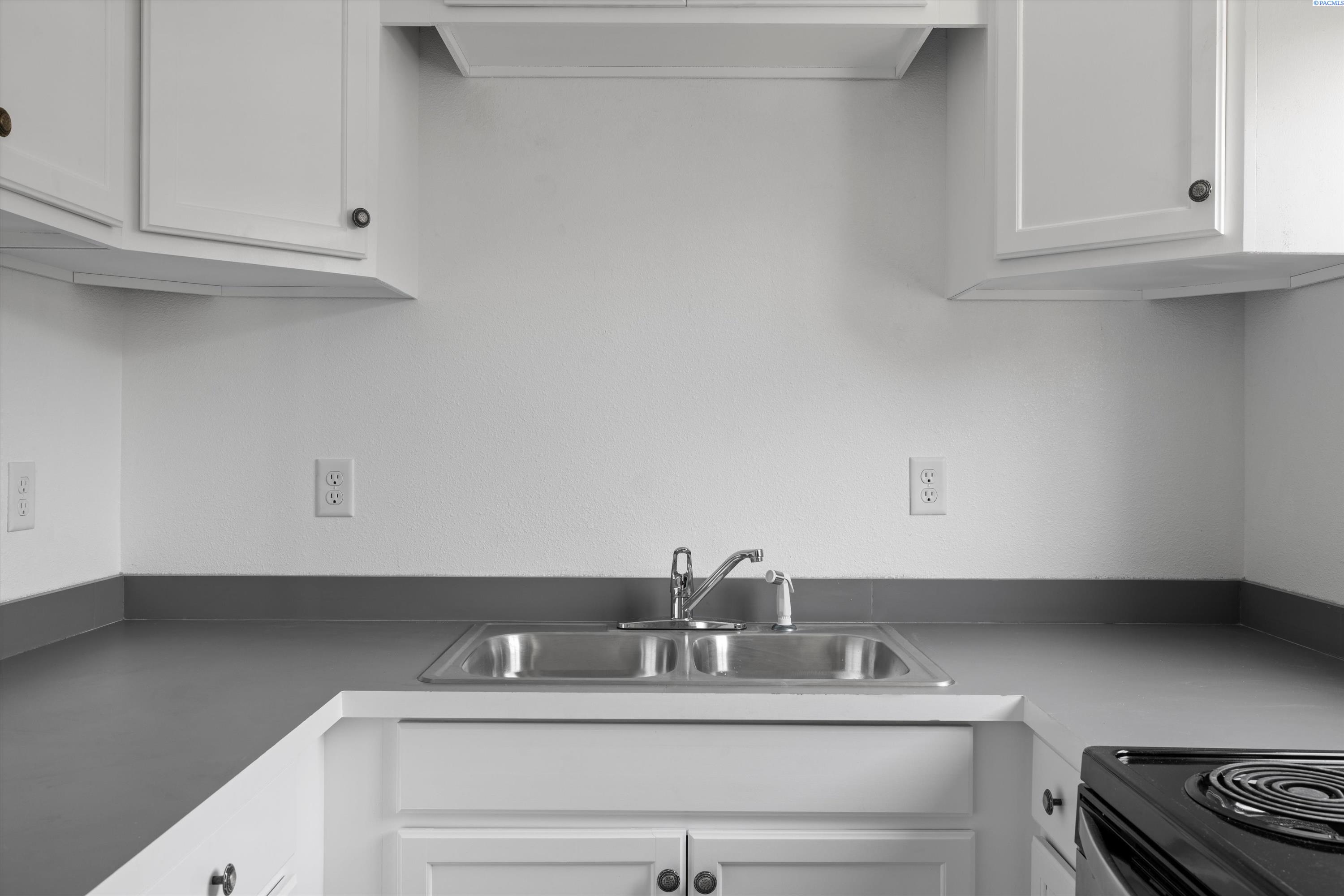 4110 Kennewick Ave, Kennewick, WA 99336