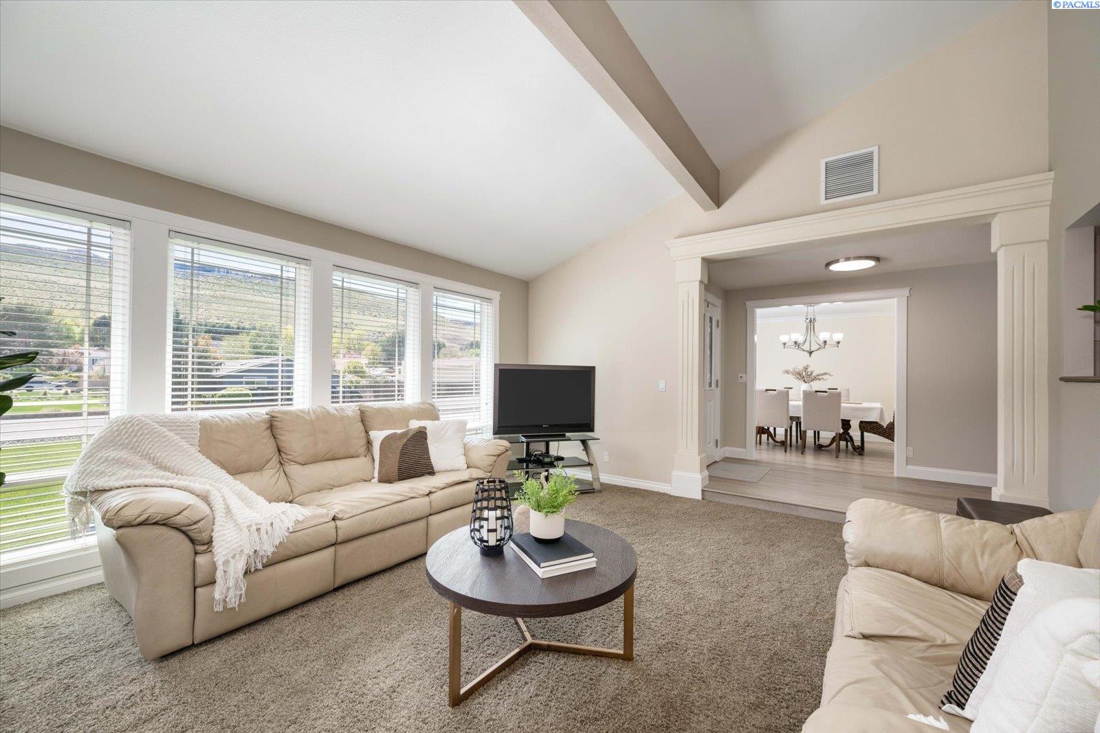 6900 15th Ave, Kennewick, WA 99338