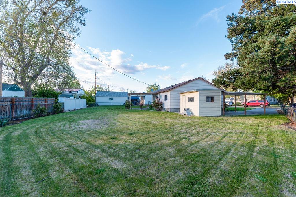409 Winslow Ave, Richland, WA 99352