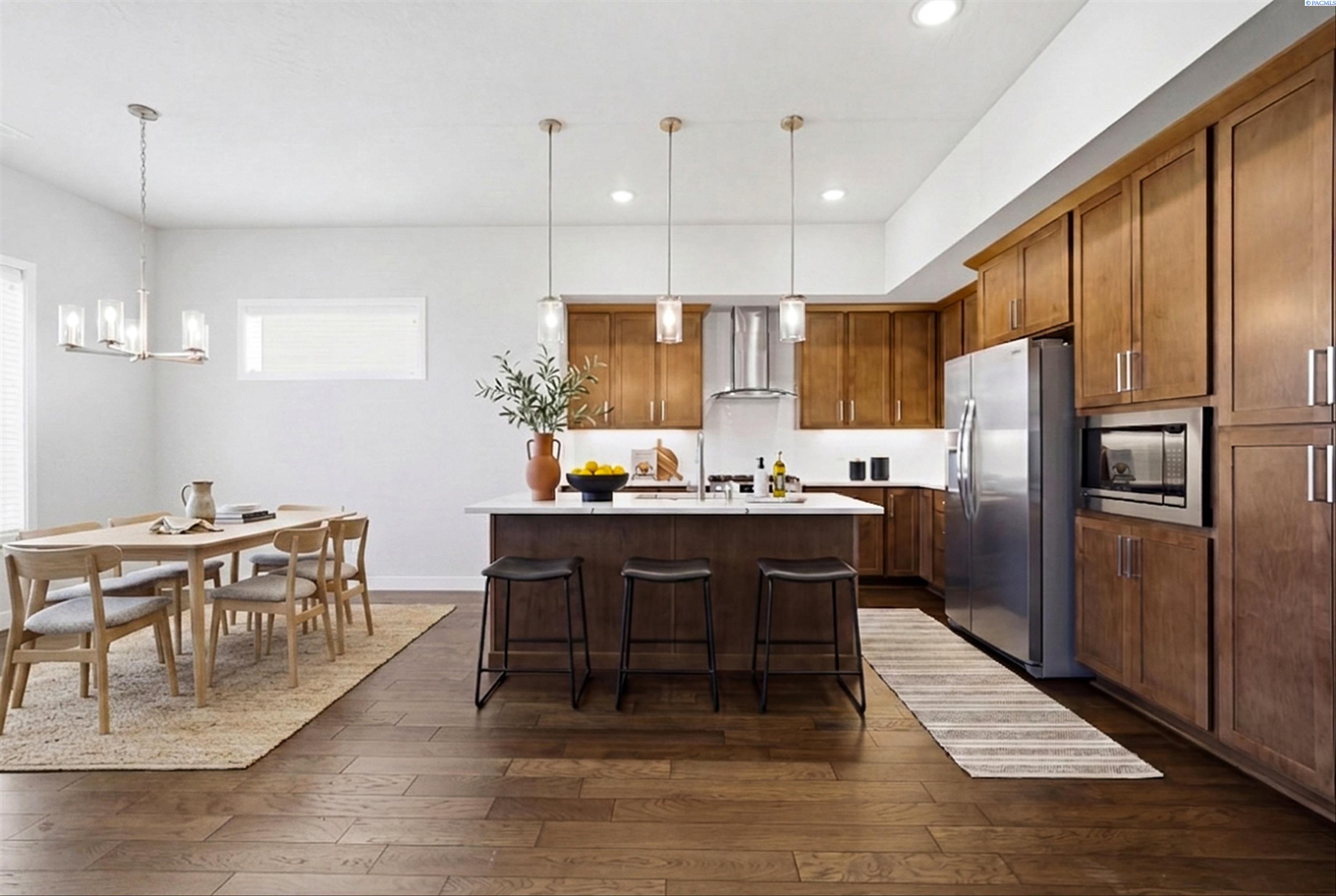 654 Lazio Way, Richland, WA 99352