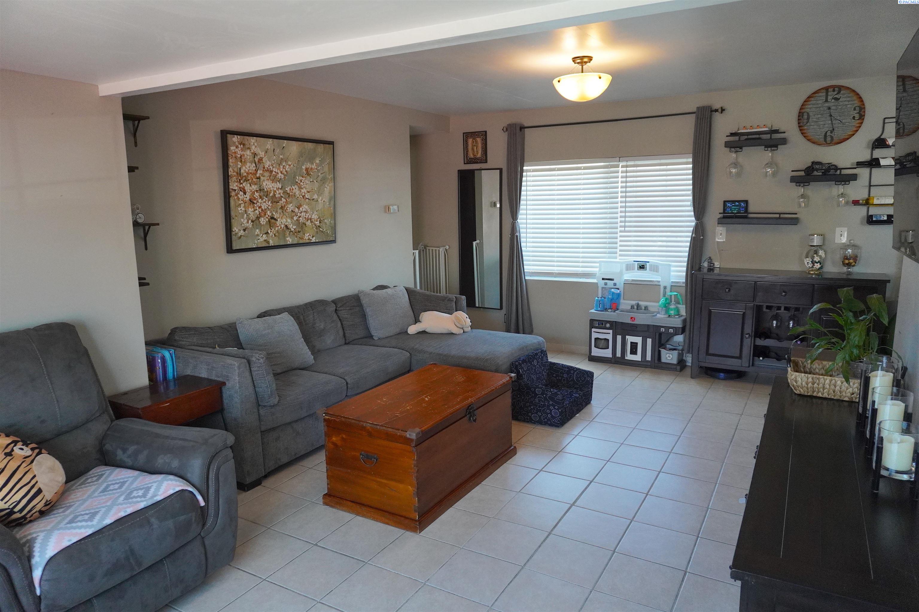 5007 Clearwater Ave #34, Kennewick, WA 99336