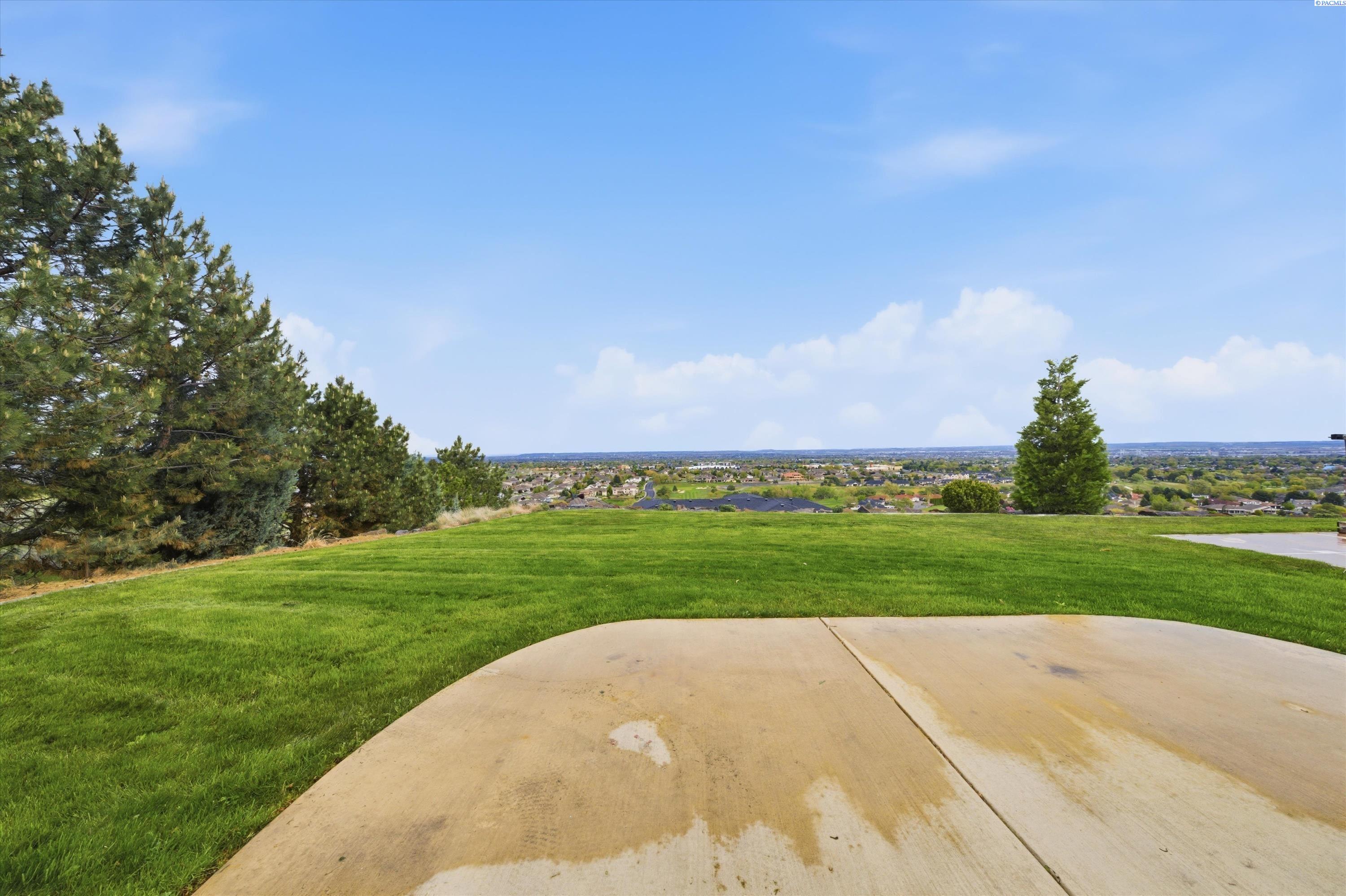 4100 43rd Ave, Kennewick, WA 99337