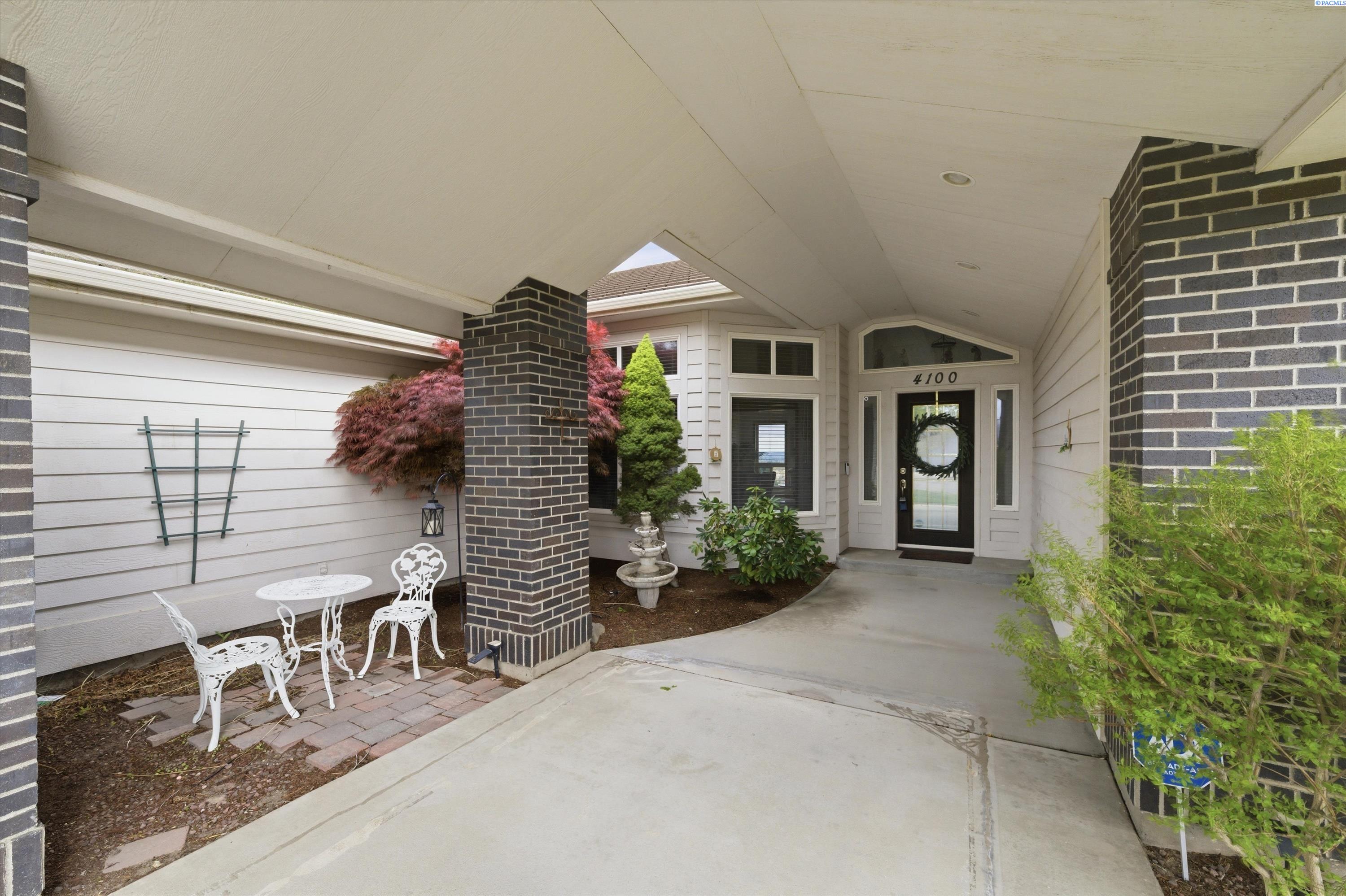 4100 43rd Ave, Kennewick, WA 99337