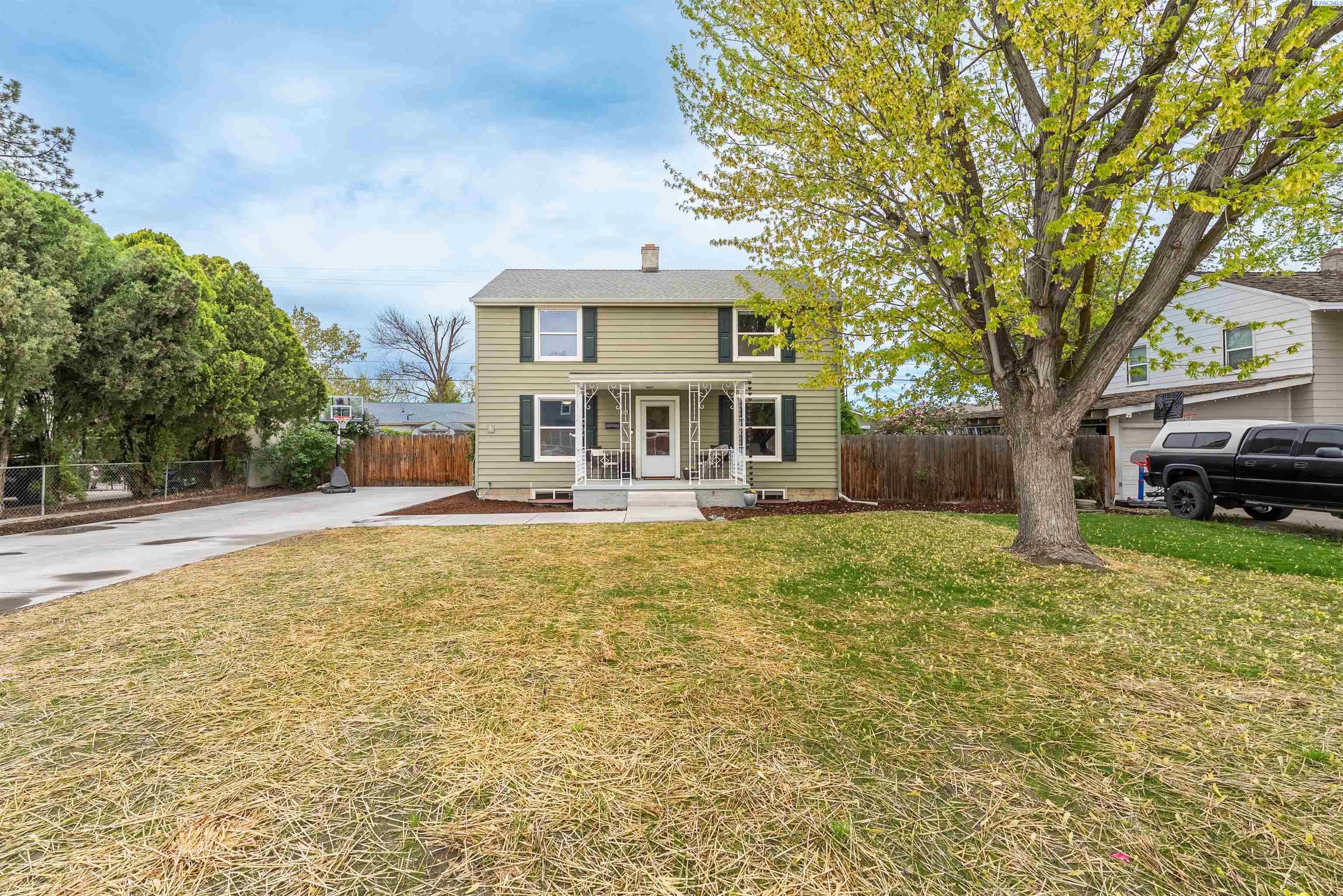 1319 Perkins Ave, Richland, WA 99354