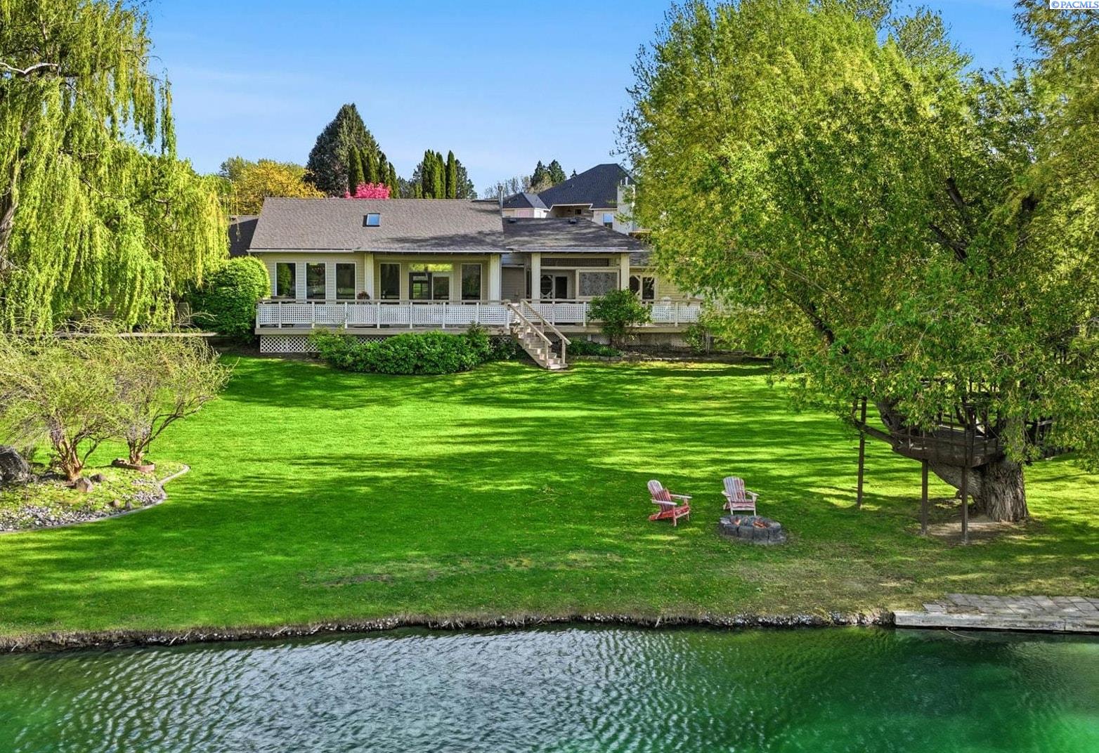 3413 Eastlake Dr, West Richland, WA 99353