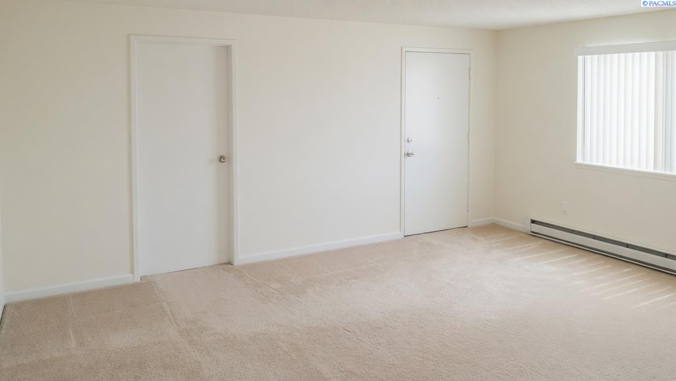 1401 14th Ave, Kennewick, WA 99338