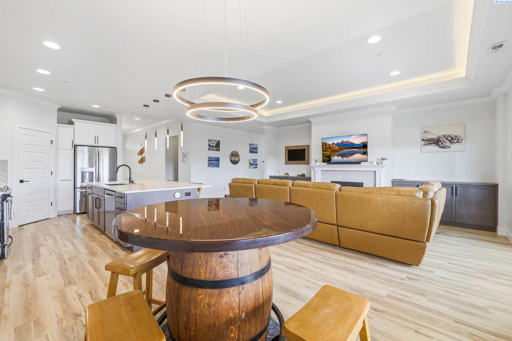 4316 Village View St, Richland, WA 99352-8583