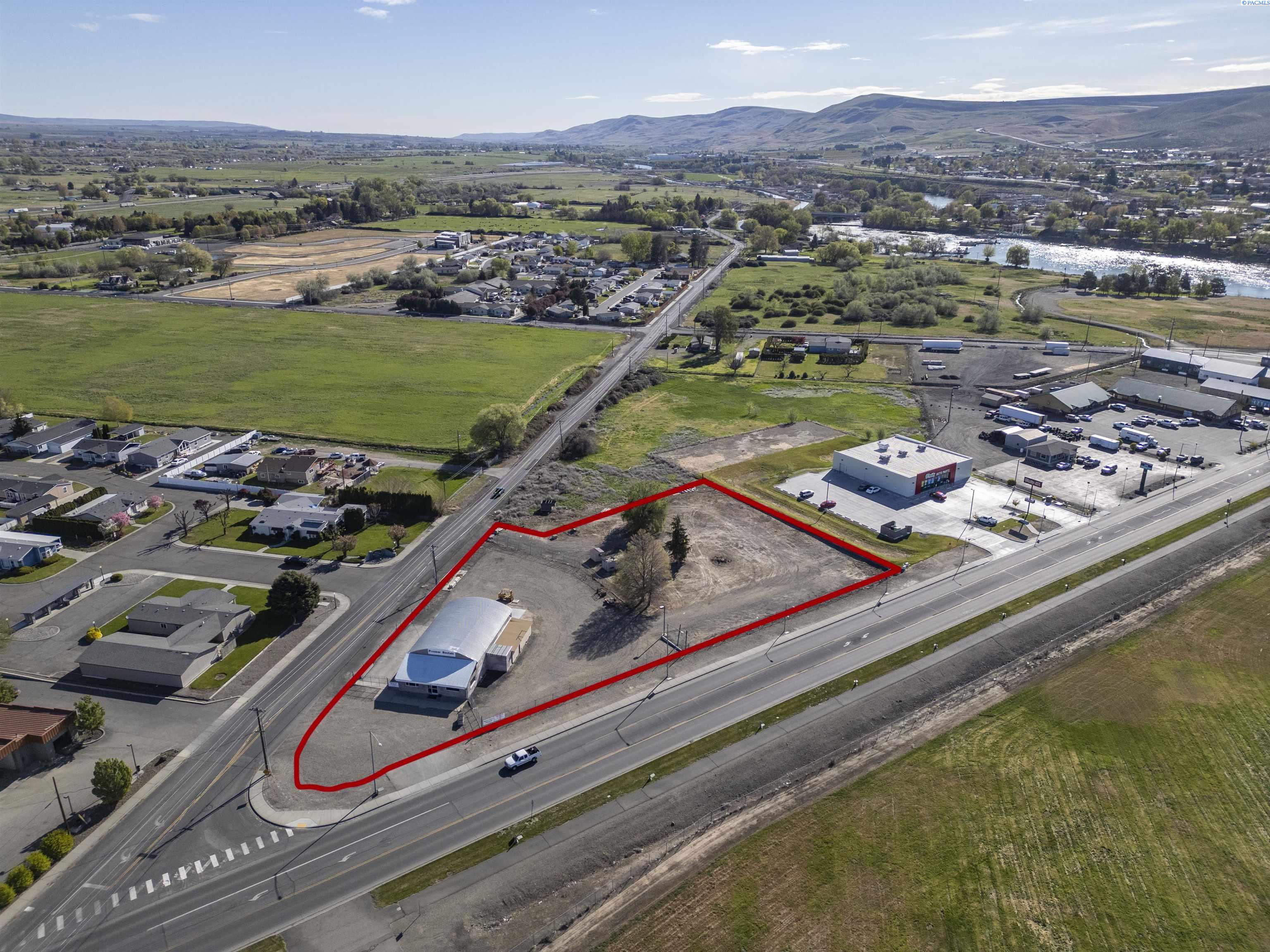 391 Wine Country Rd, Prosser, WA 99350