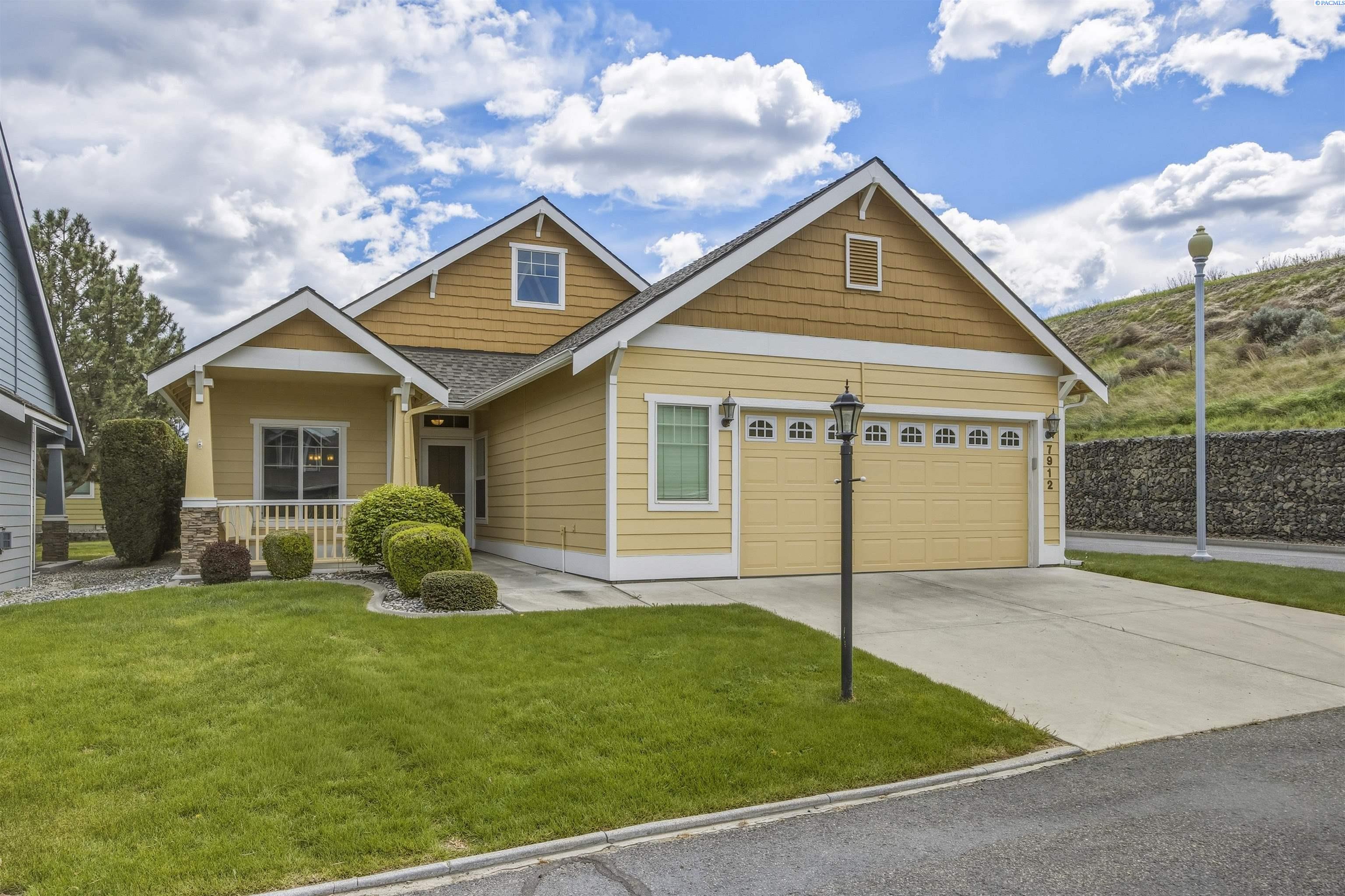 7912 21st Ave, Kennewick, WA 99338