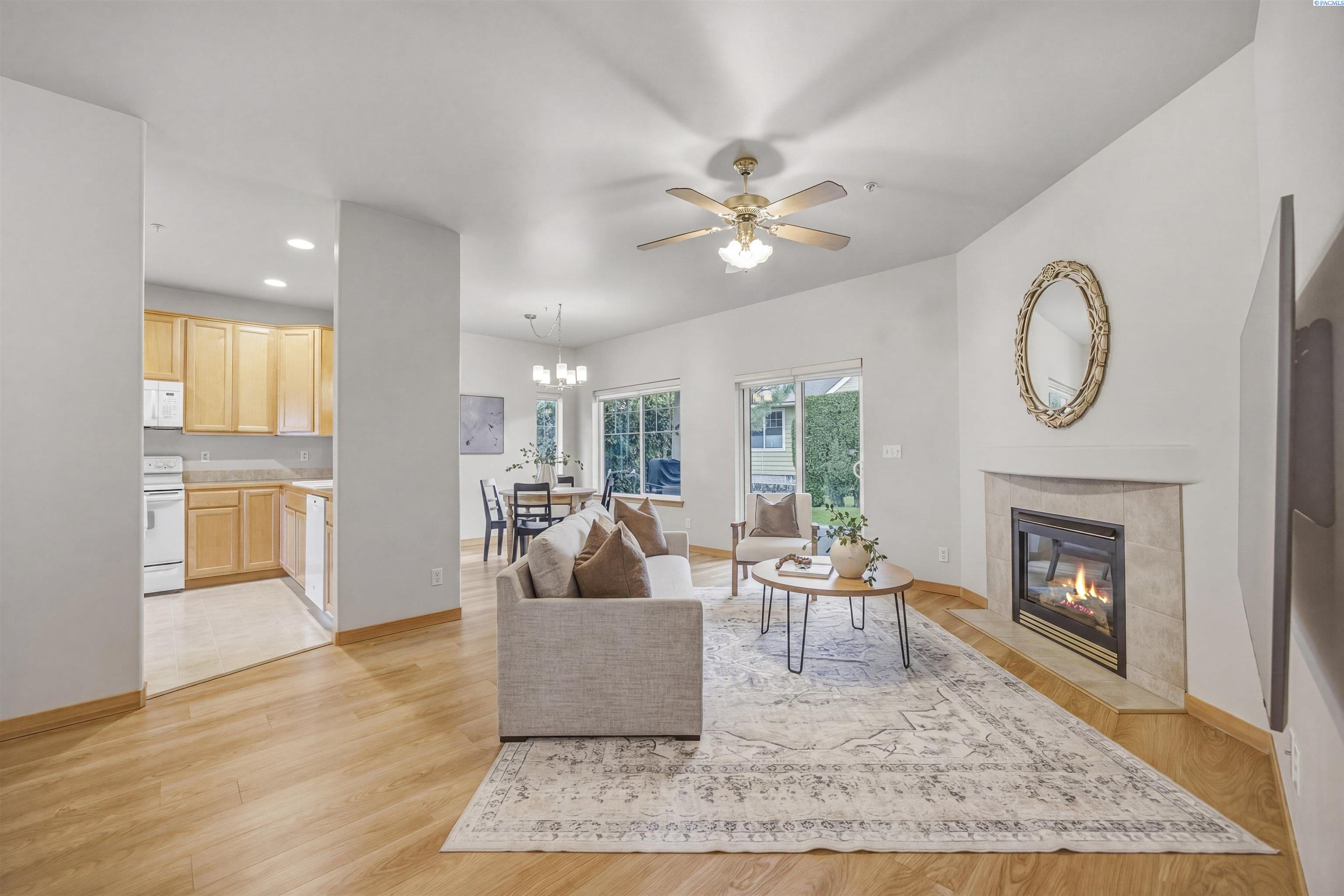 7912 21st Ave, Kennewick, WA 99338