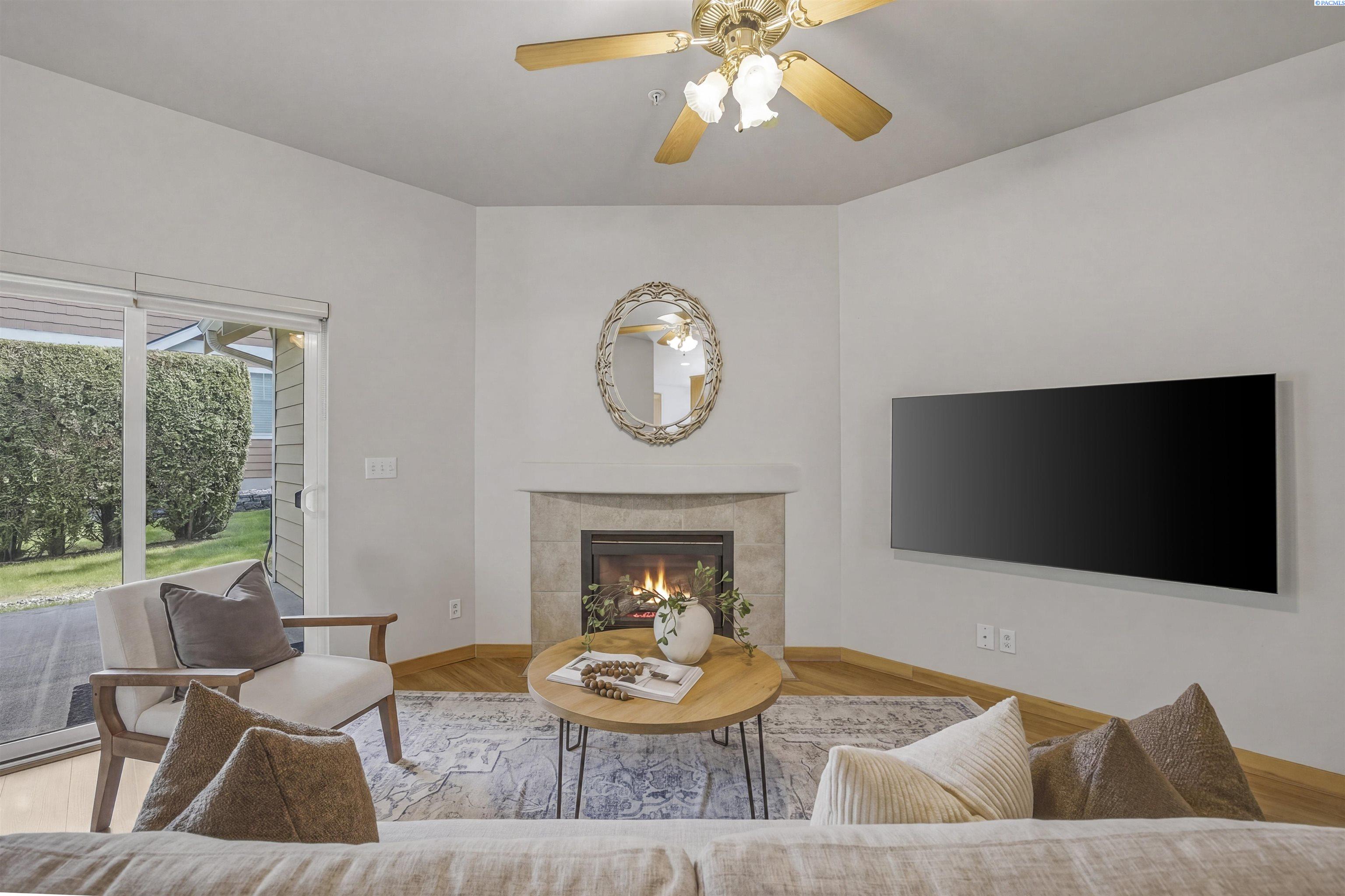 7912 21st Ave, Kennewick, WA 99338