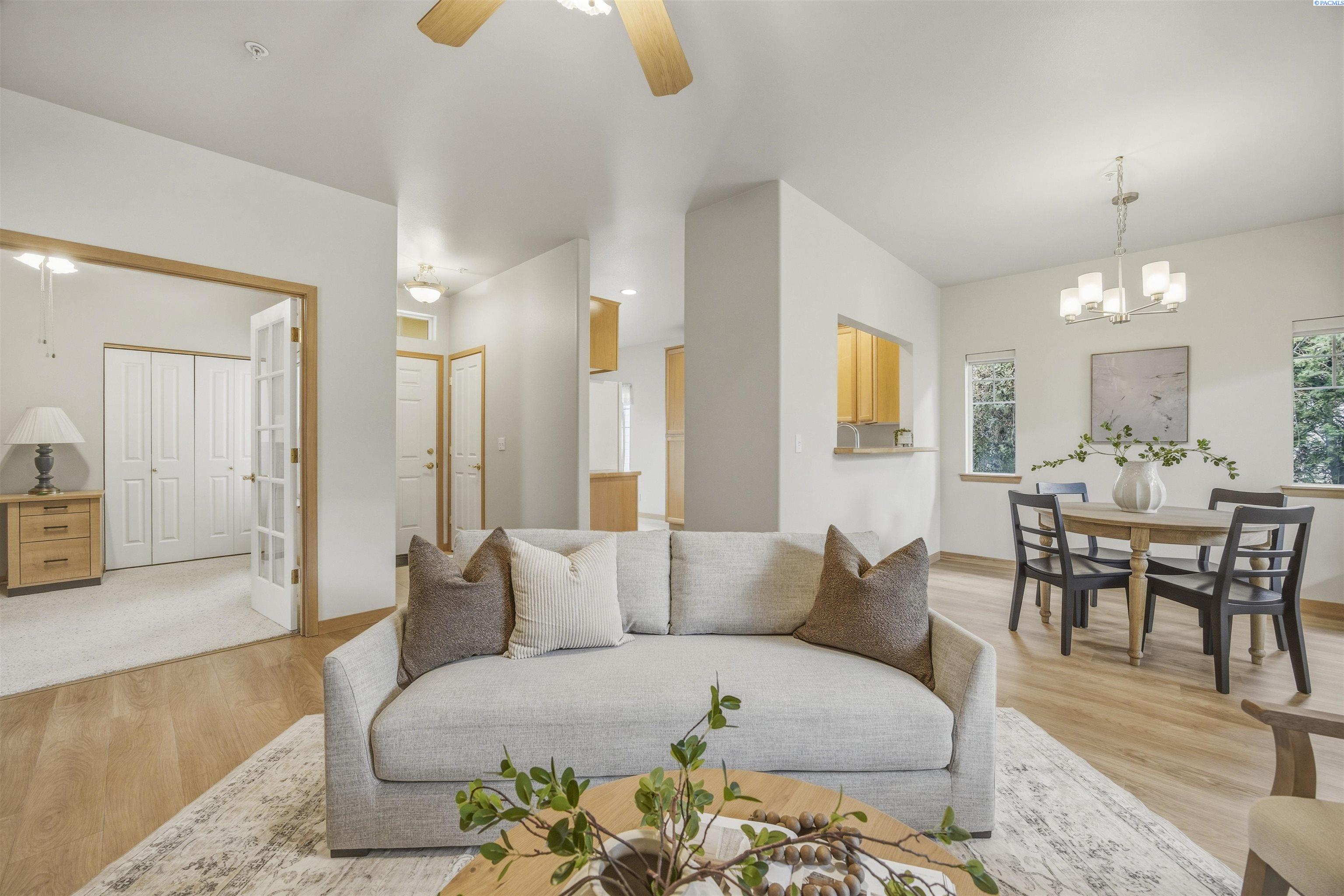 7912 21st Ave, Kennewick, WA 99338