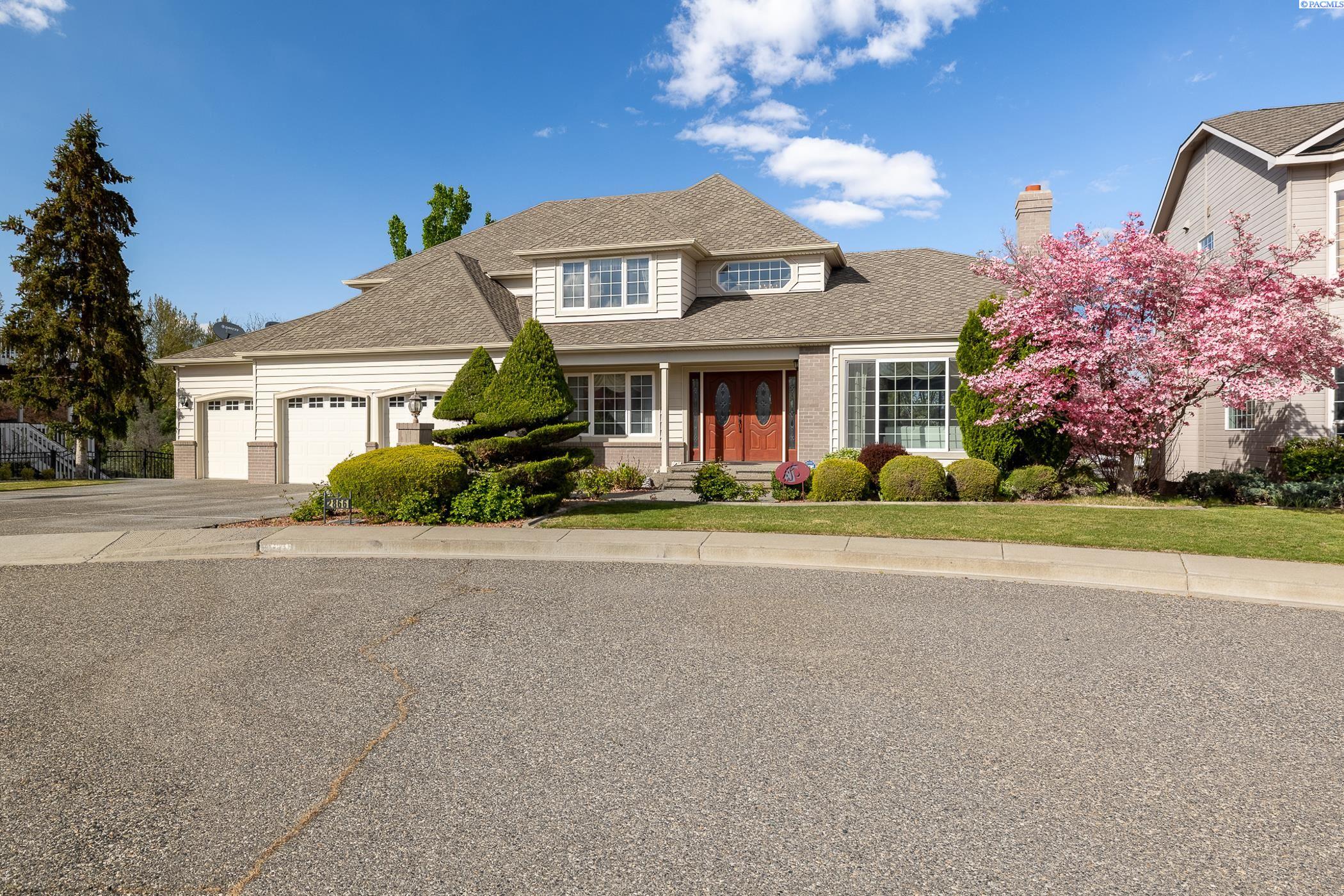 2866 Hawkstone Ct, Richland, WA 99354