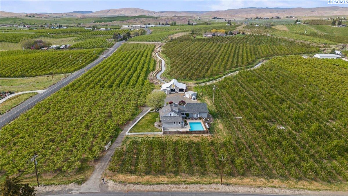 Homes for sale in Zillah, WA | 31 Gilbert, Zillah, WA 98953 | MLS# 292231