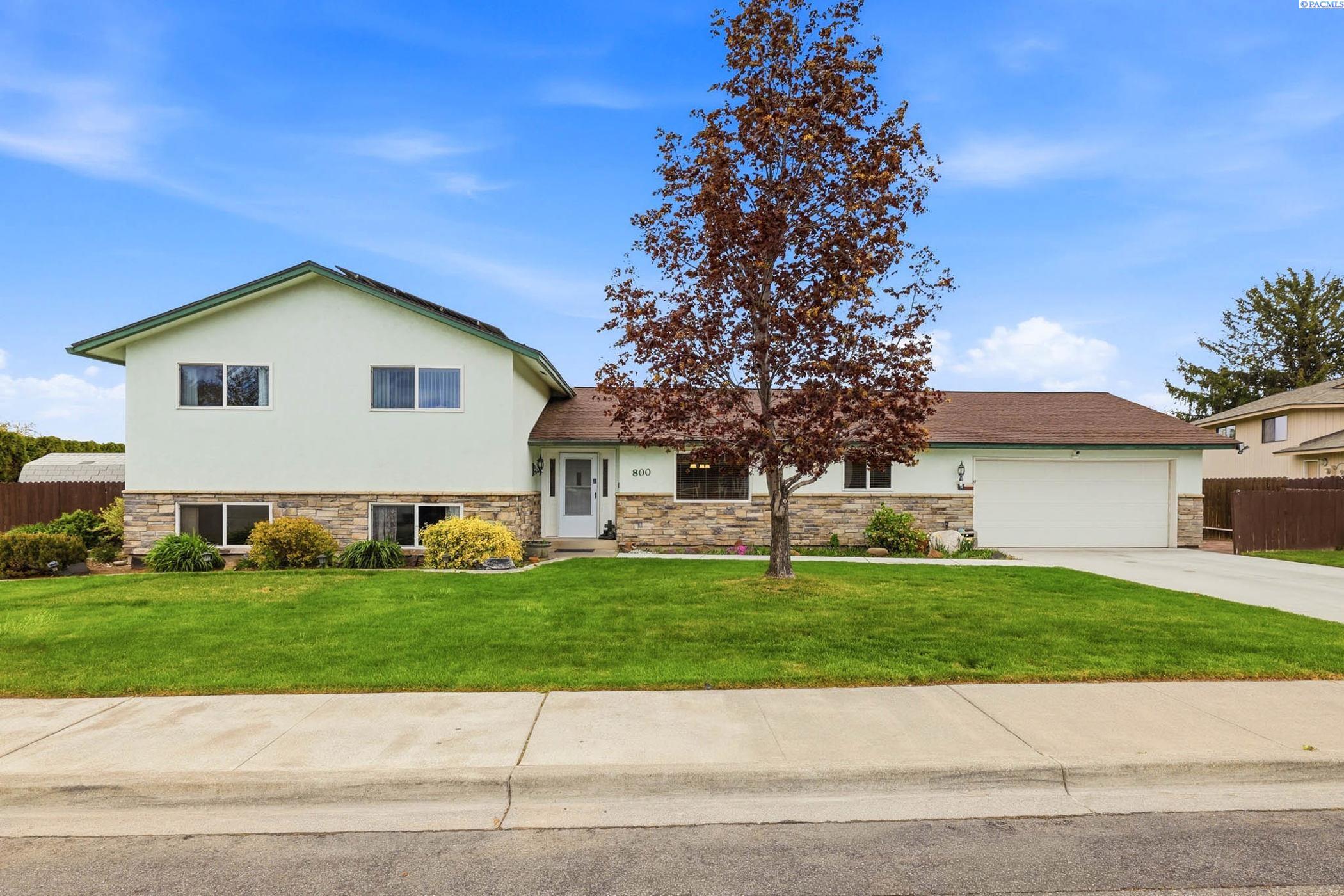 800 N Reed, Kennewick WA 99336
