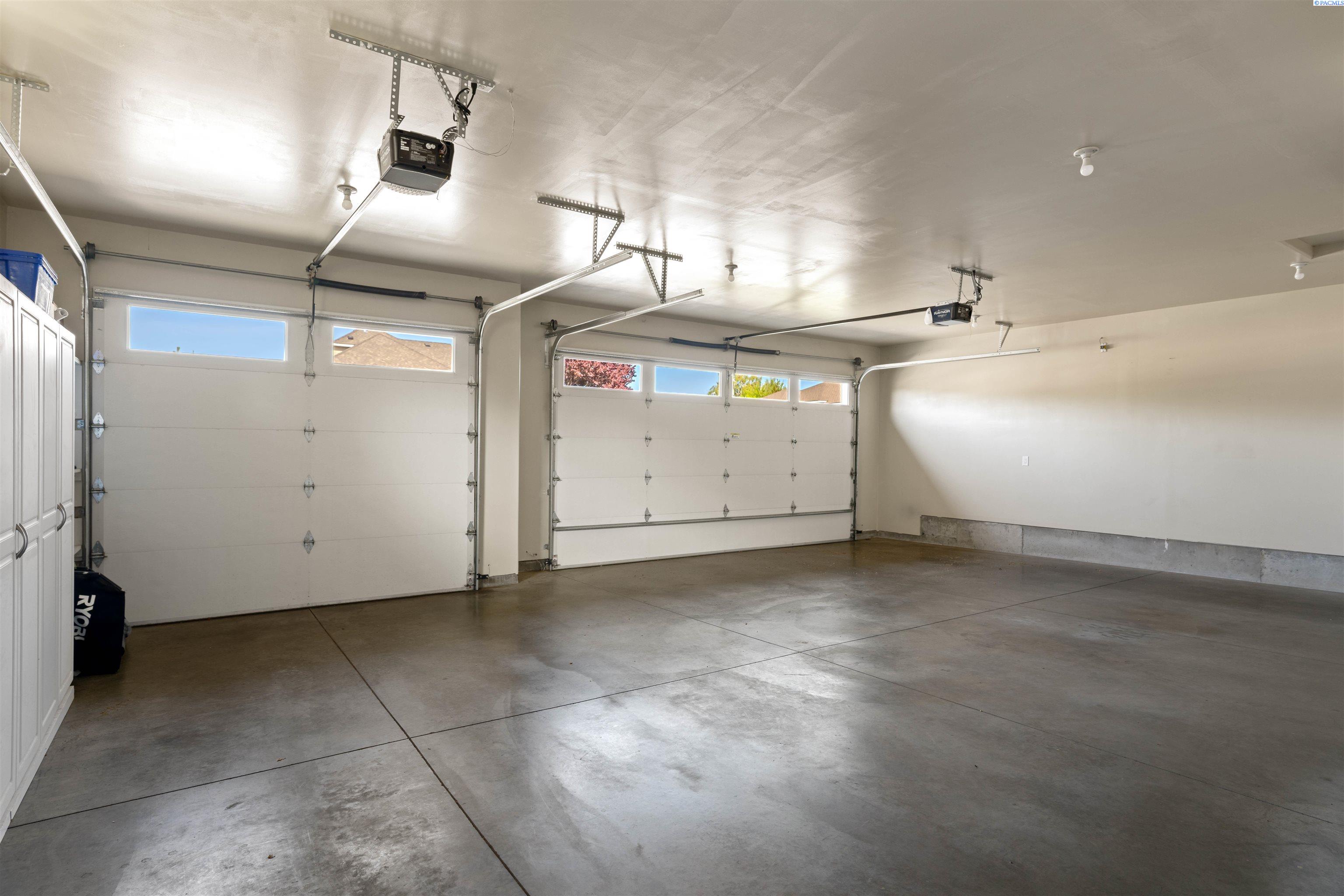 3407 38th , Kennewick, WA 99337