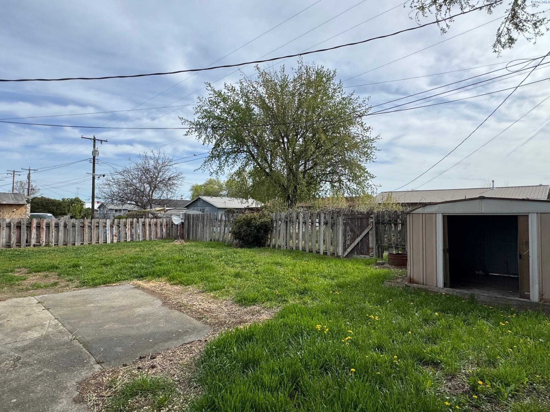 758 Second Ave, Connell, WA 99326