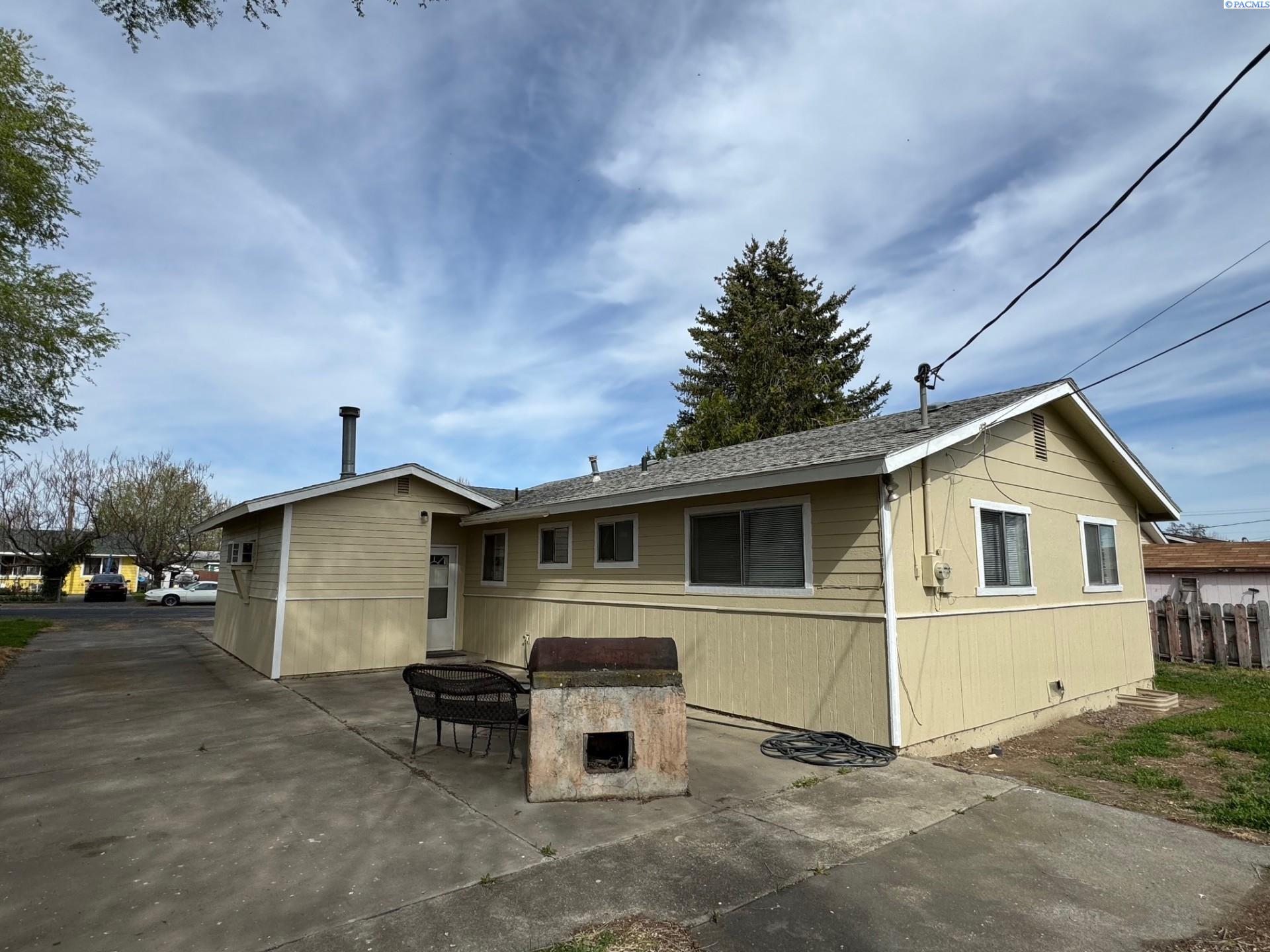 758 Second Ave, Connell, WA 99326