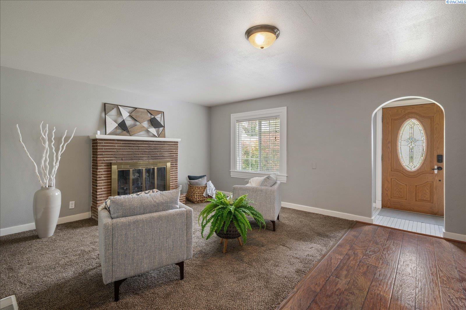 1315 Kennewick Ave, Kennewick, WA 99336