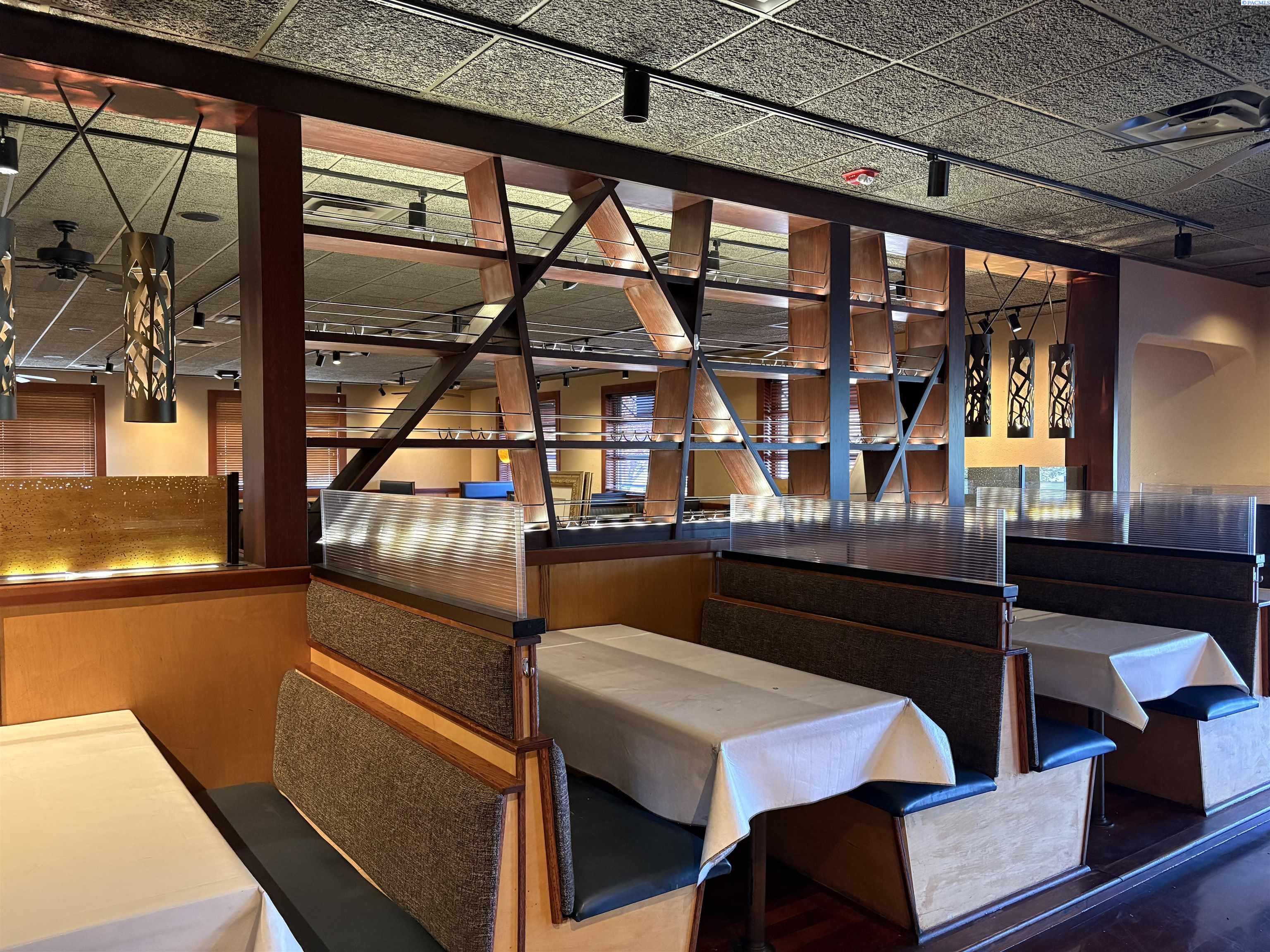 133 Gage Blvd, Richland, WA 99352