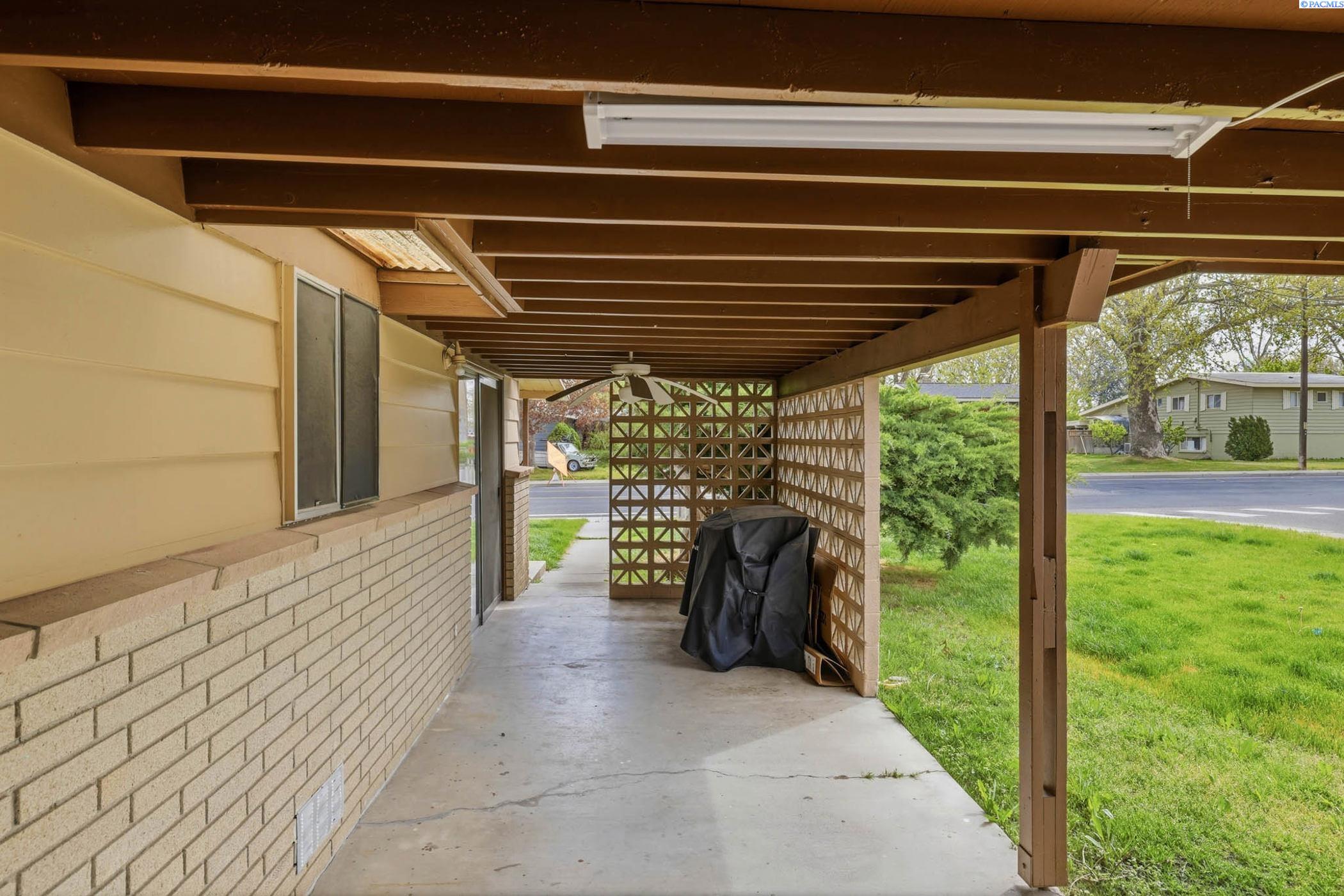 903 Neel St, Kennewick, WA 99336