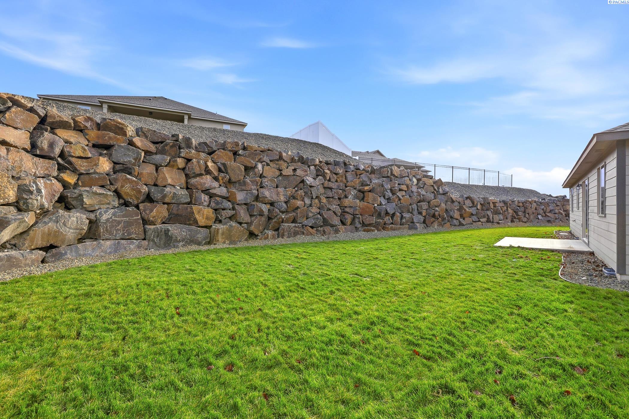 6448 29th Ct, Kennewick, WA 99338