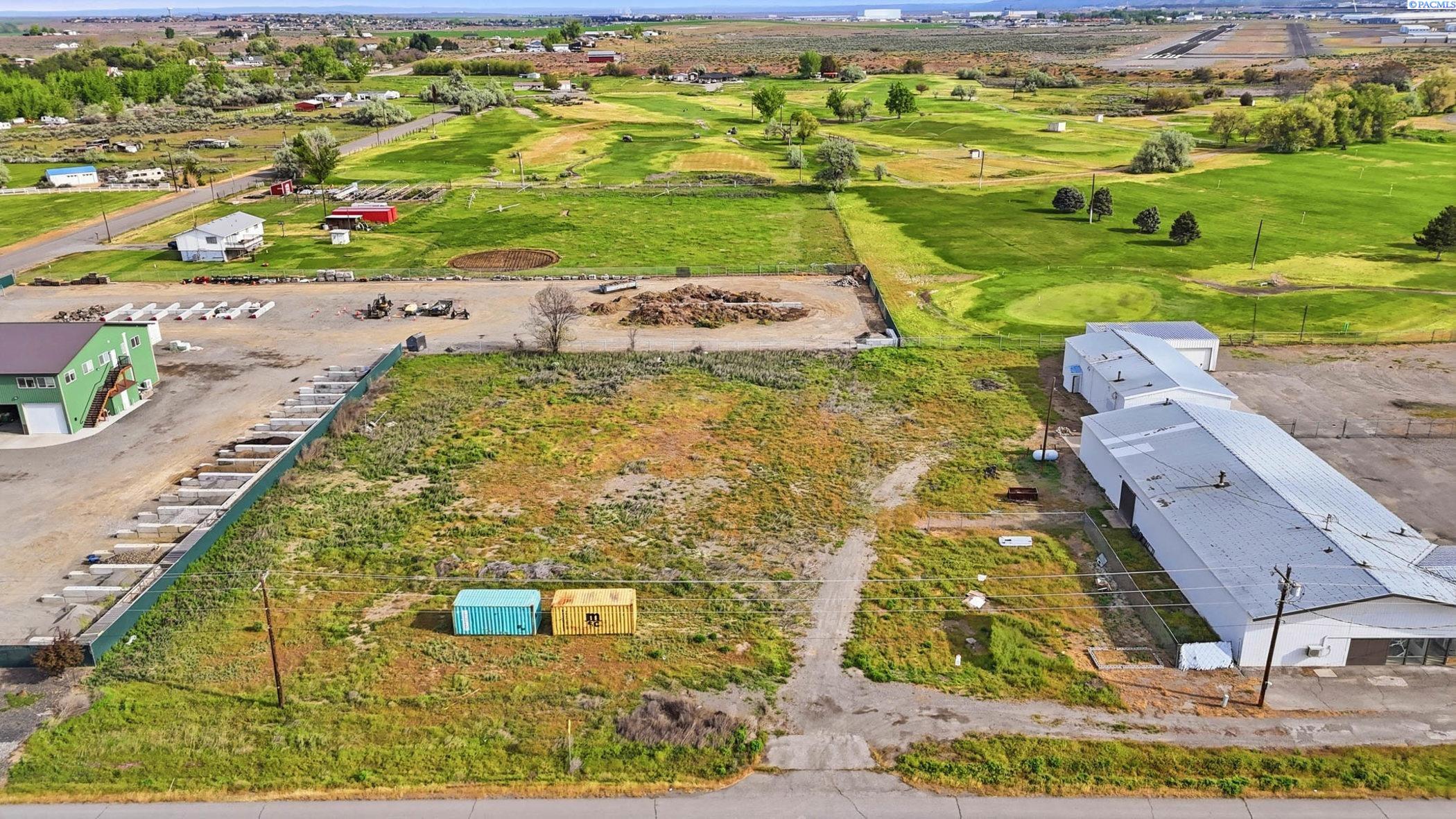 2682 Van Giesen St, Richland, WA 99352