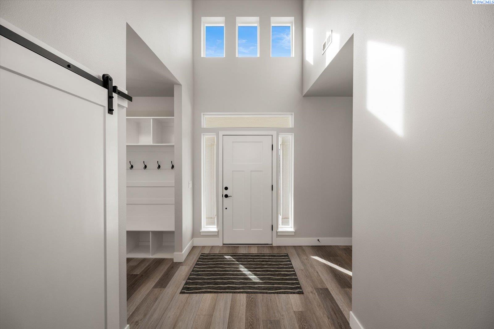 4722 White Dr, Richland, WA 99352