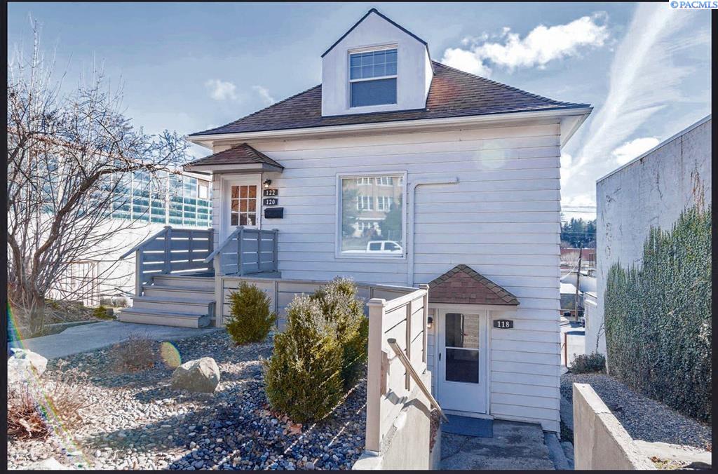 118-122 NW State St, Pullman WA