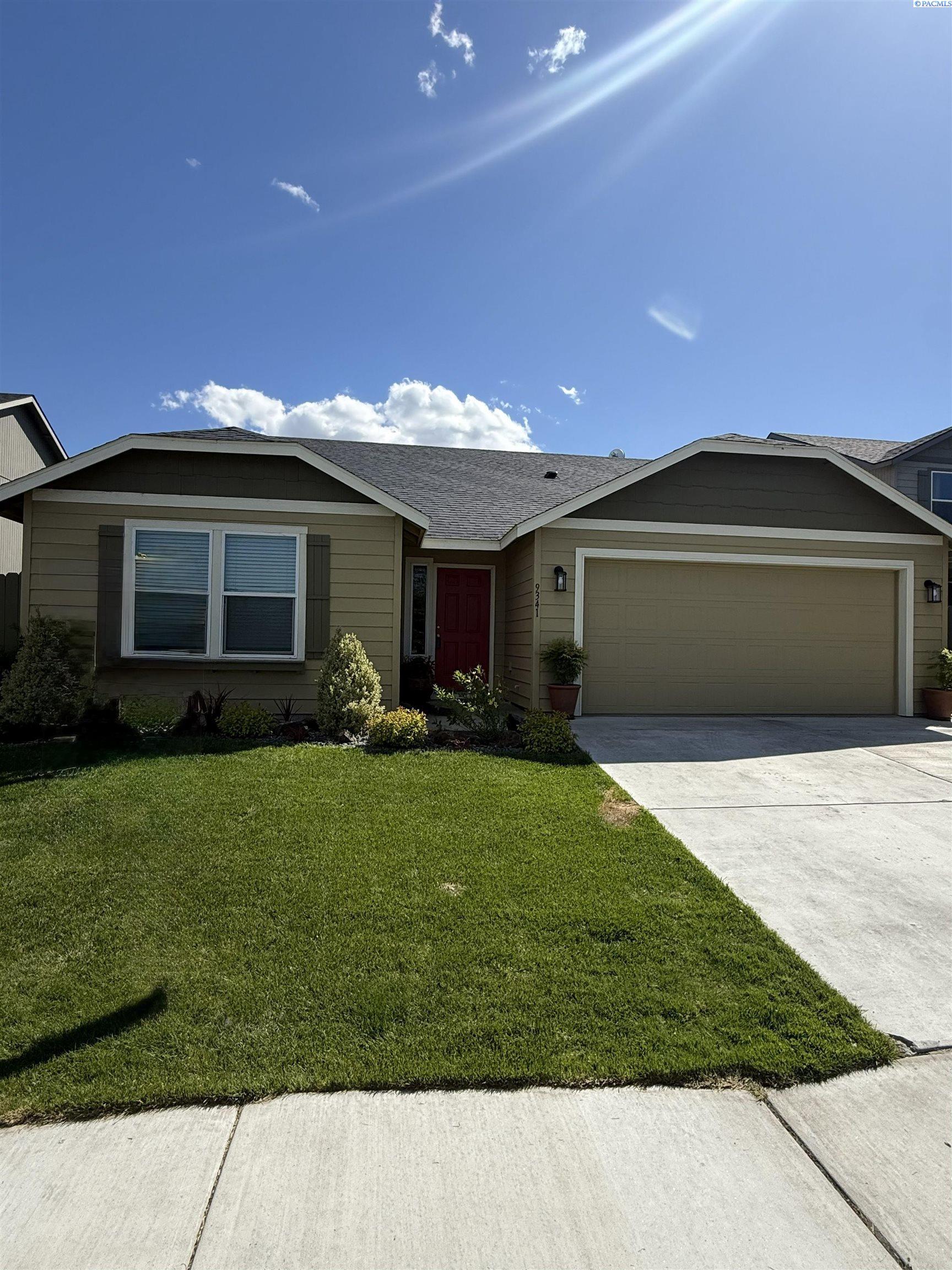 9341 9th Pl, Kennewick, WA 99336