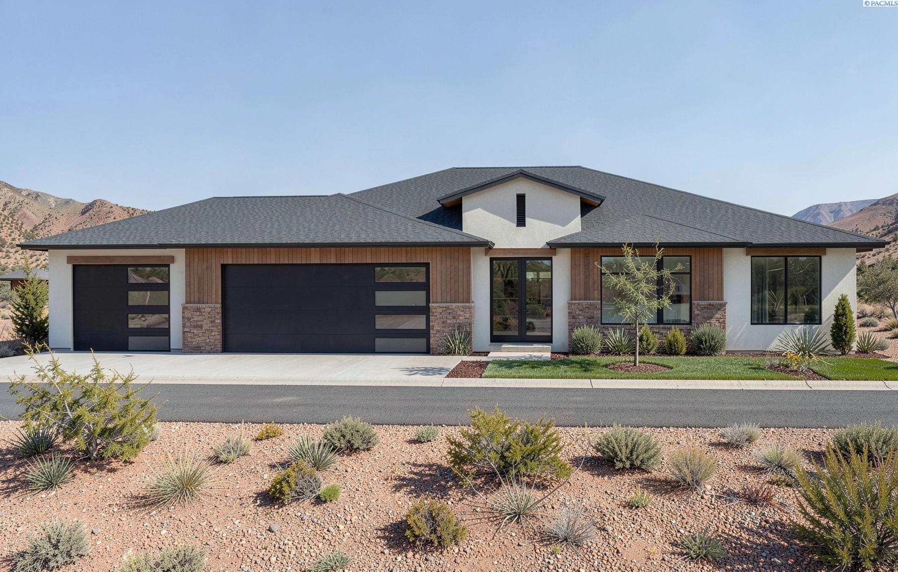 1045 Suncrest Trl, Richland, WA 99352