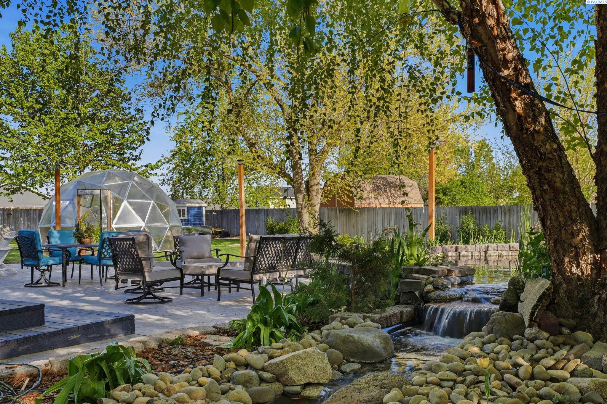 4615 Robin Ct, West Richland, WA 99353