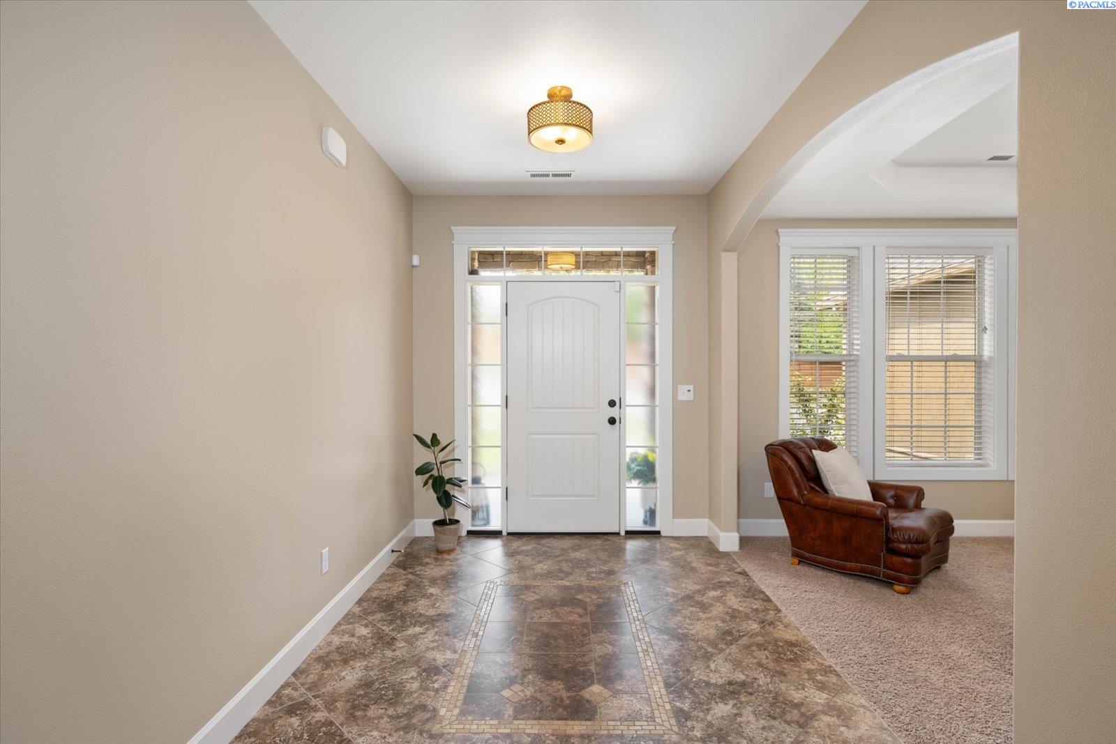 1352 Apple Cider Ct, Richland, WA 99352