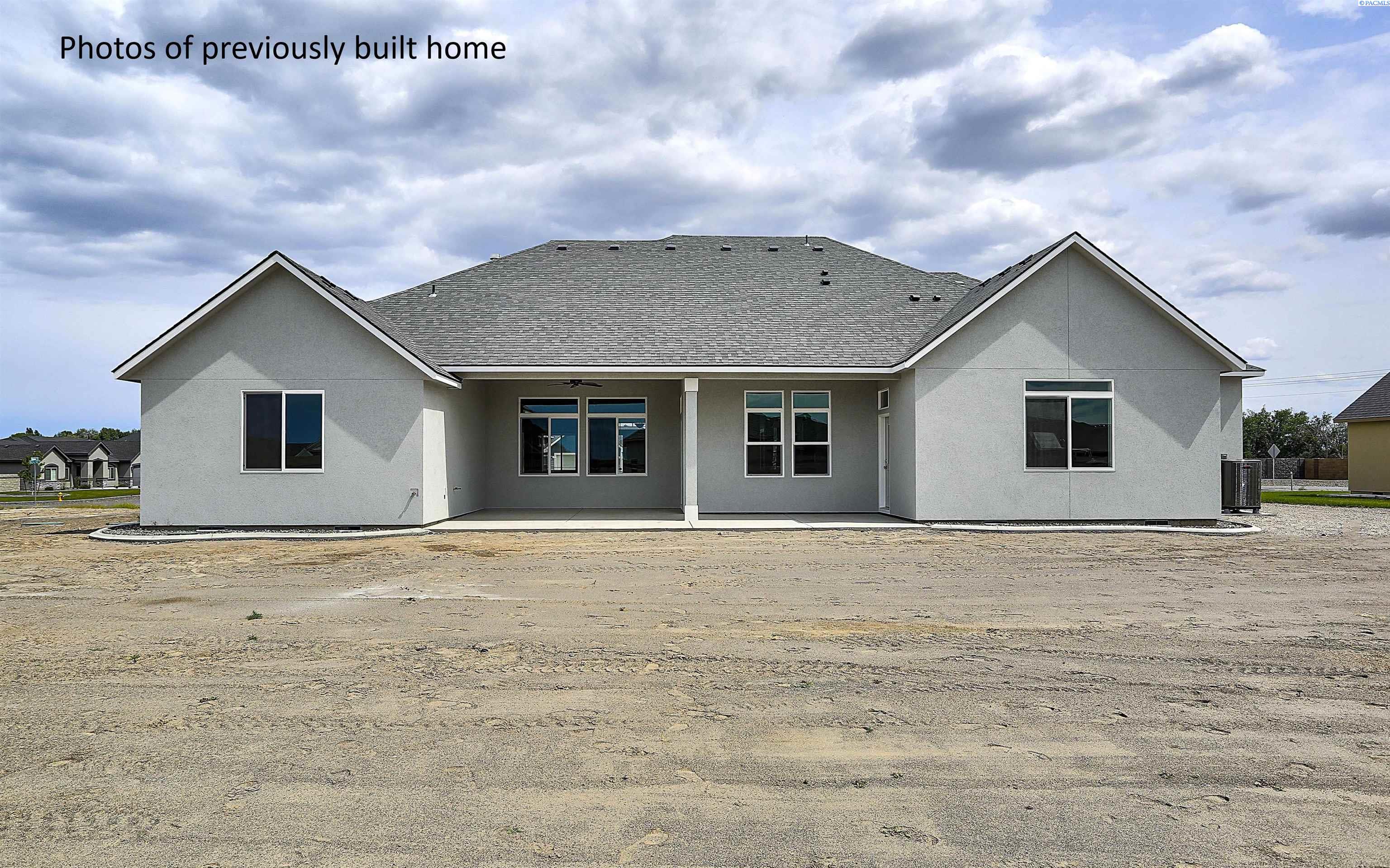 11812 Scion Ln, Pasco, WA 99301