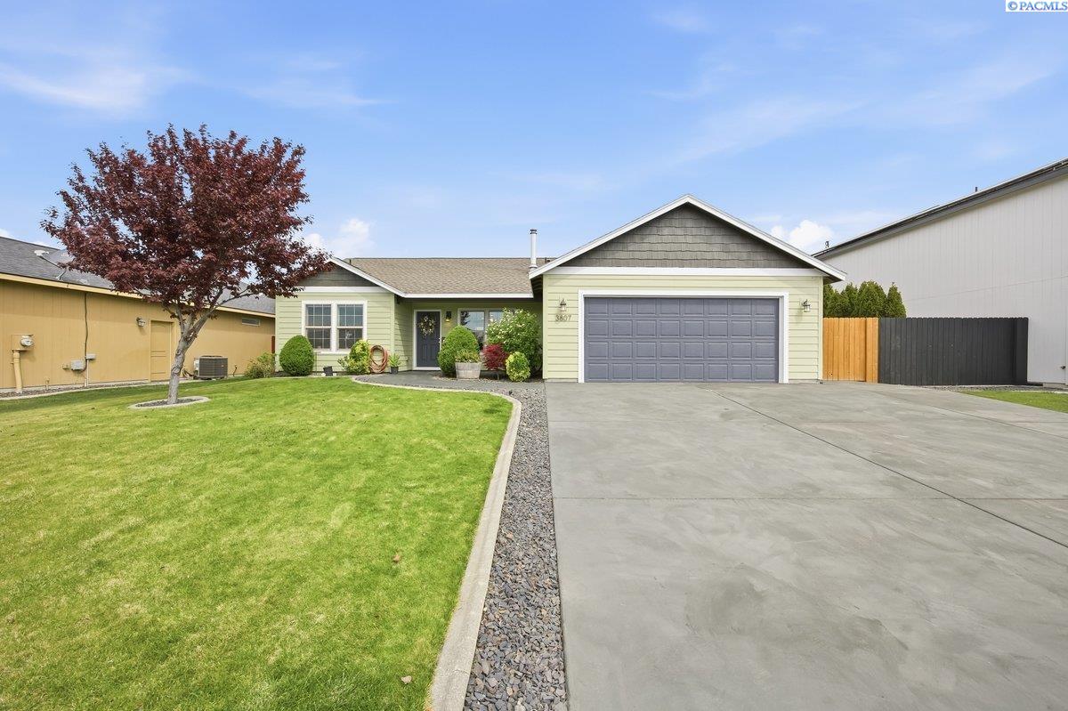 3807 Milagro, Pasco WA 99301