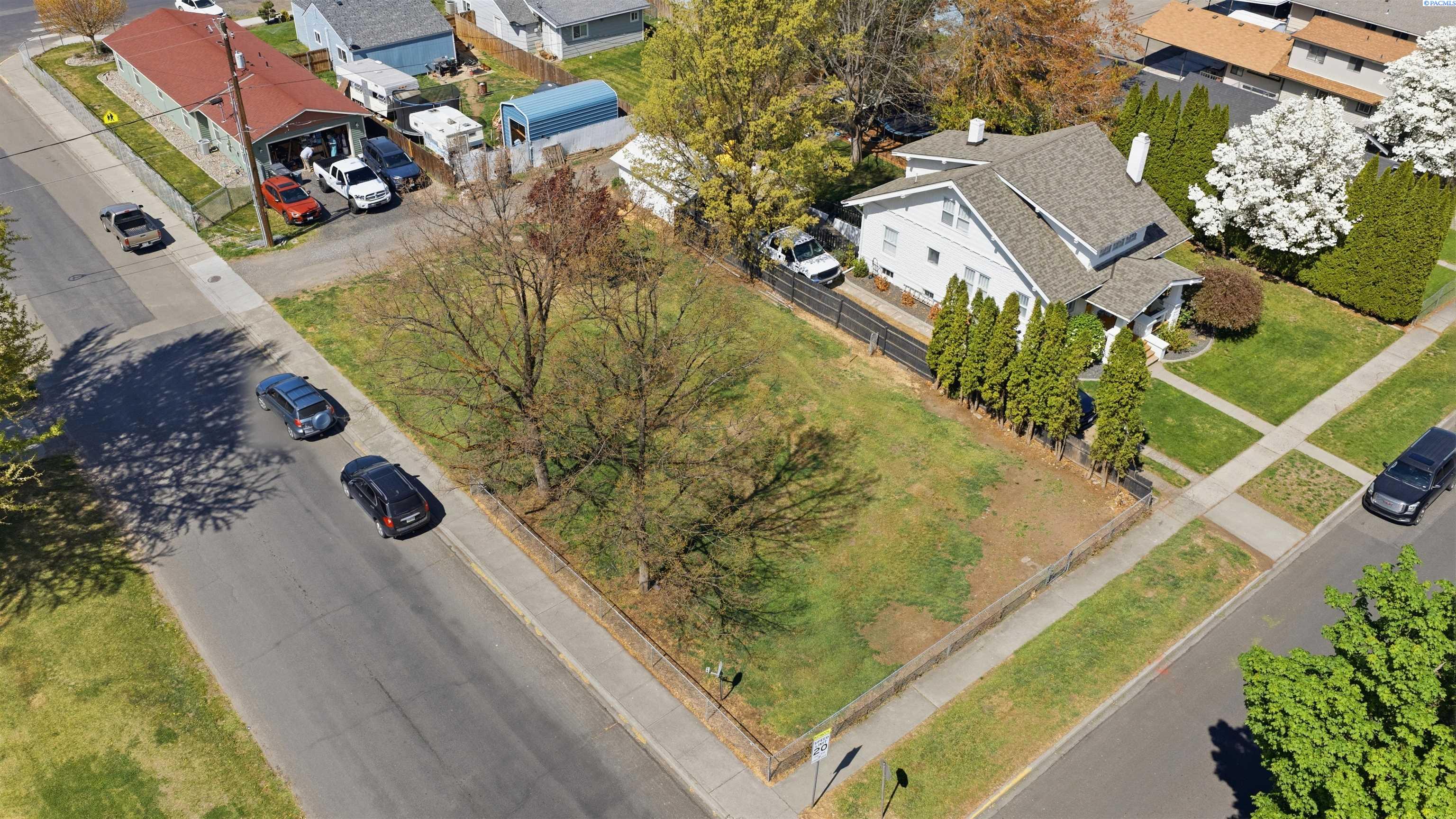 843 Court St, Prosser, WA 99350