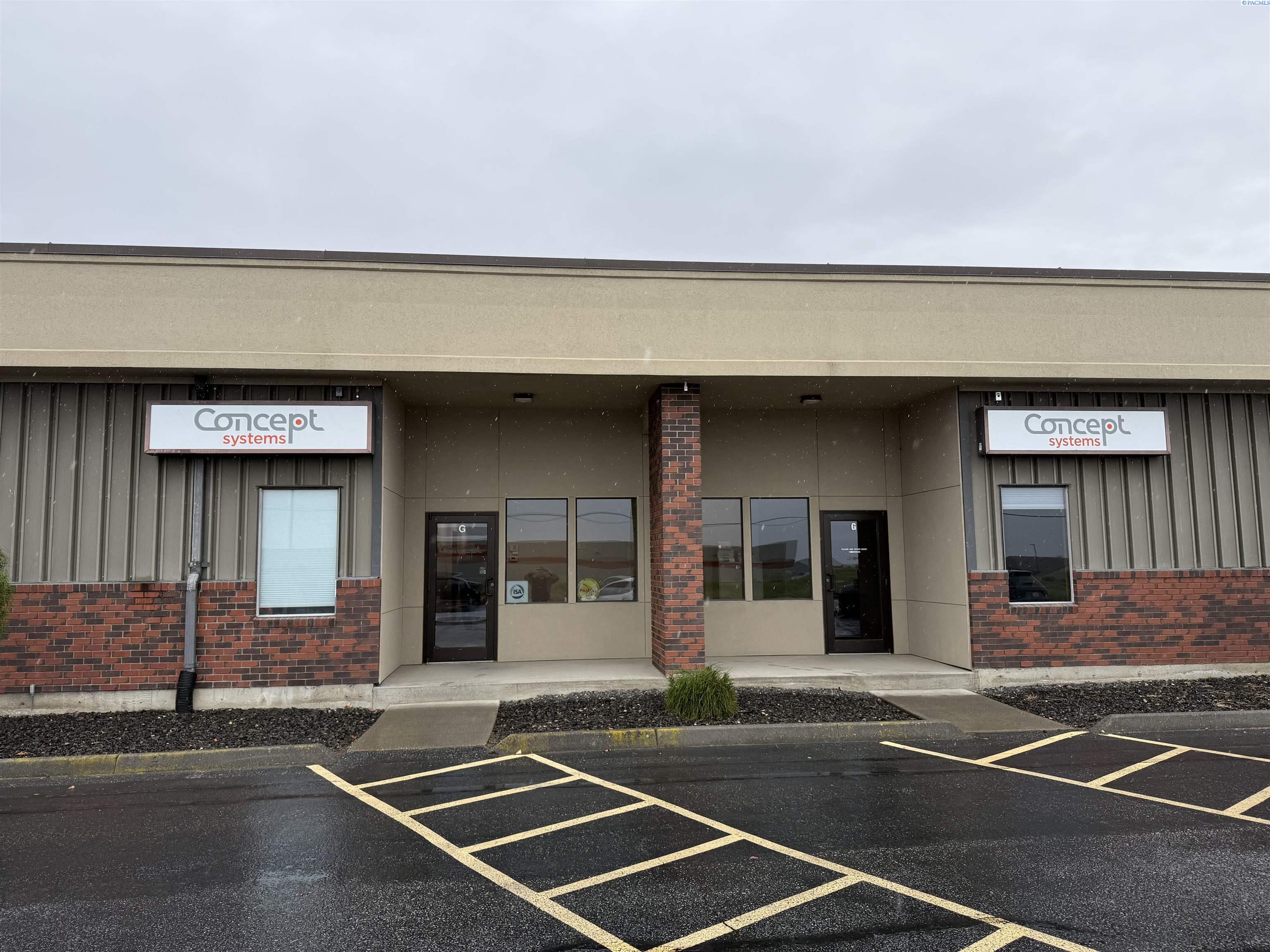 7103 W Clearwater Ave # G, Kennewick WA 99336