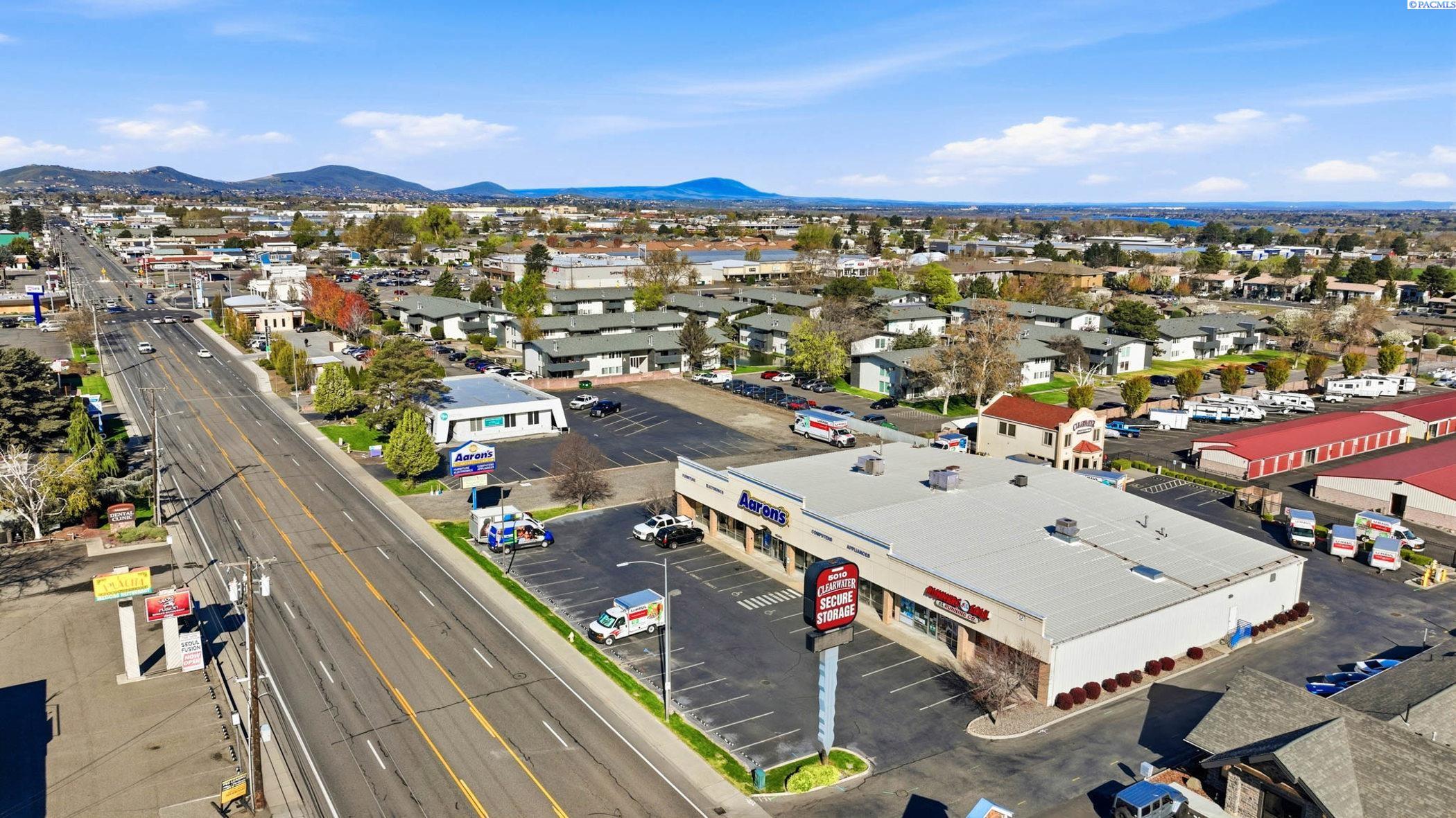 5020 W Clearwater Avenue # C, Kennewick WA 99336