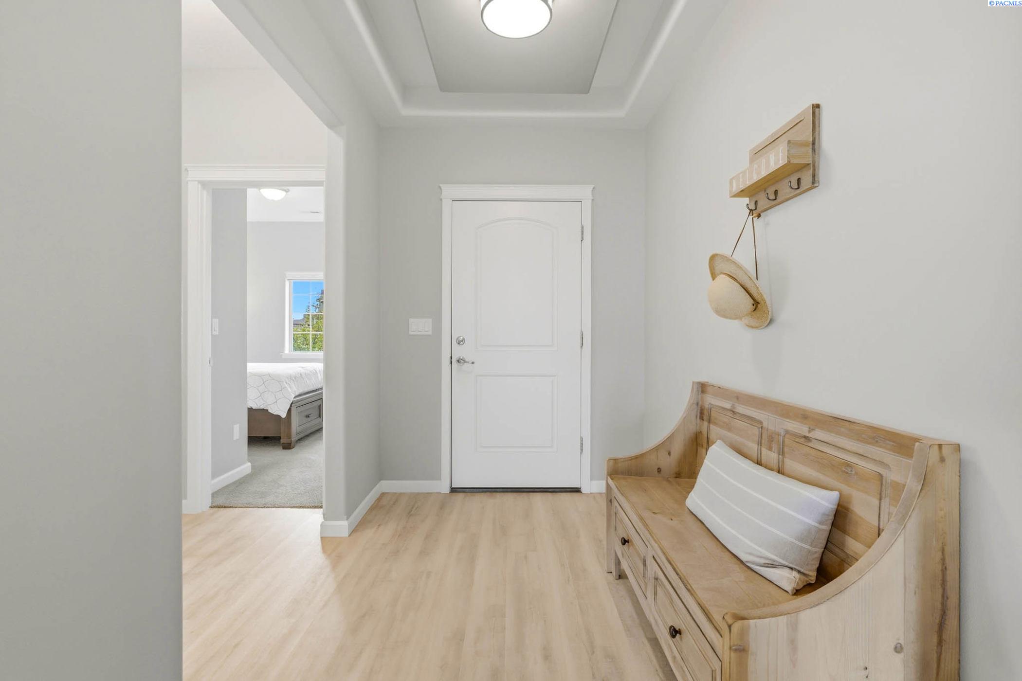 3161 Deserthawk Loop, Richland, WA 99354