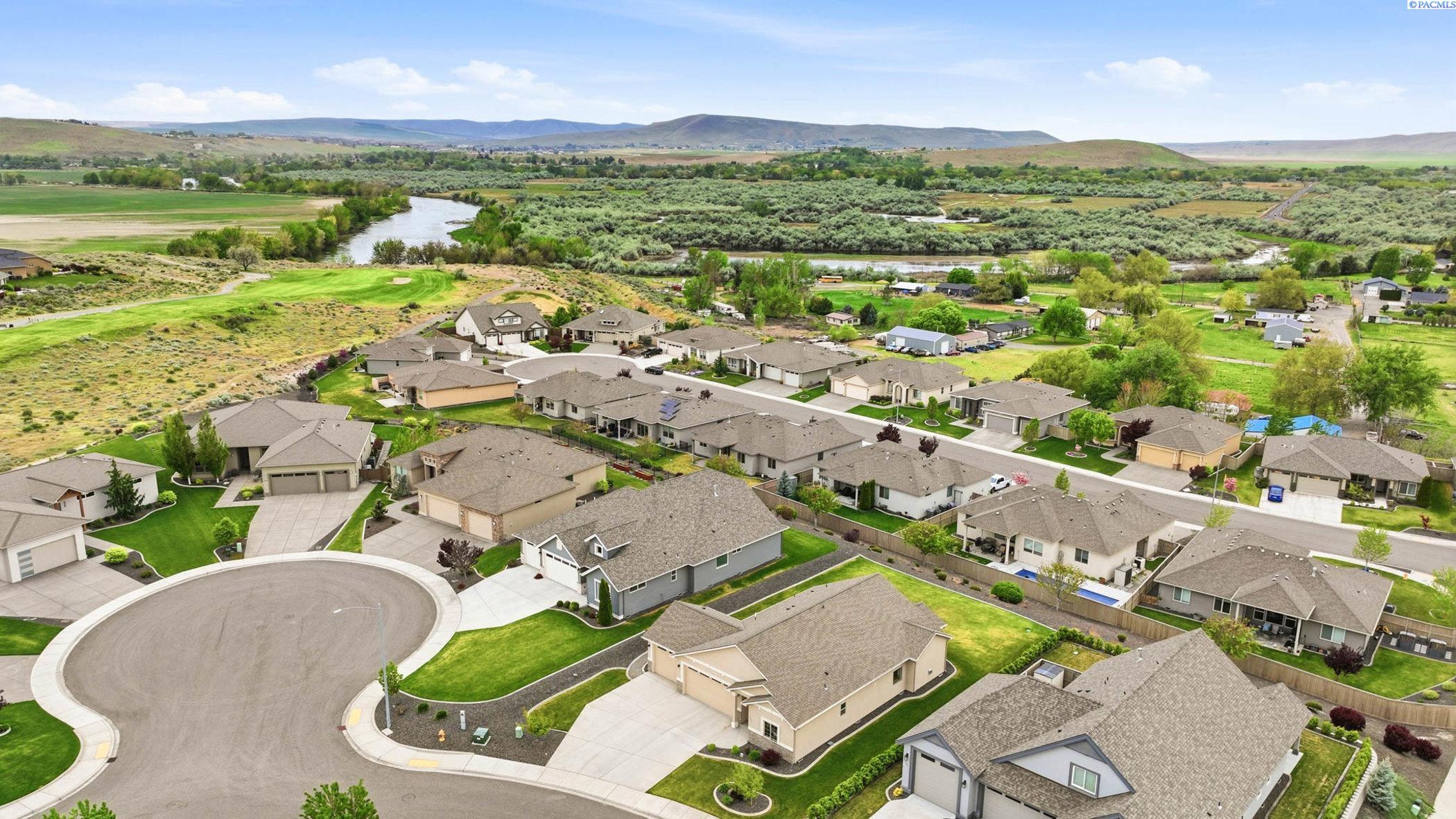 3161 Deserthawk Loop, Richland, WA 99354