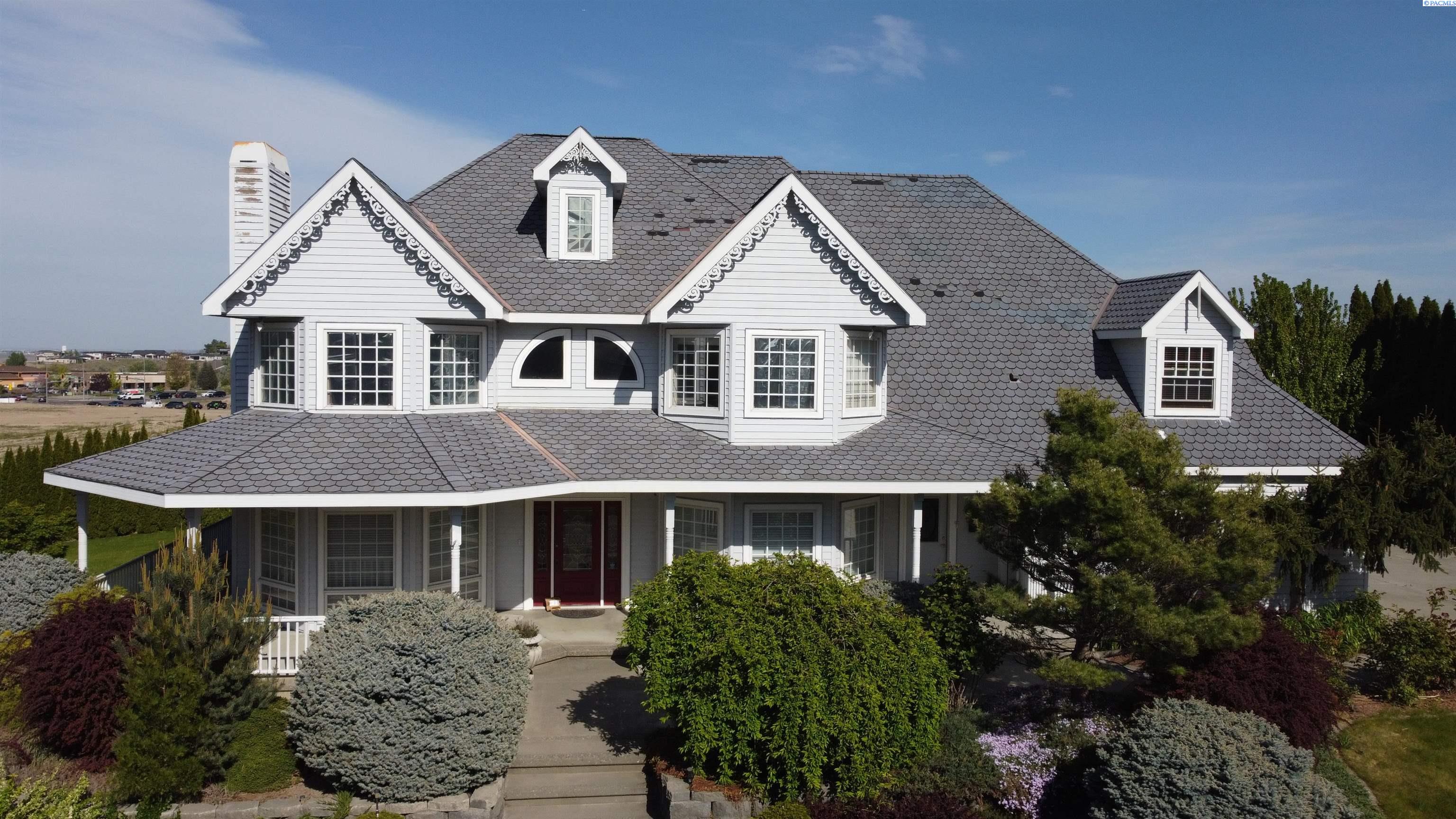 1102 Appaloosa Way, Richland, WA 99352