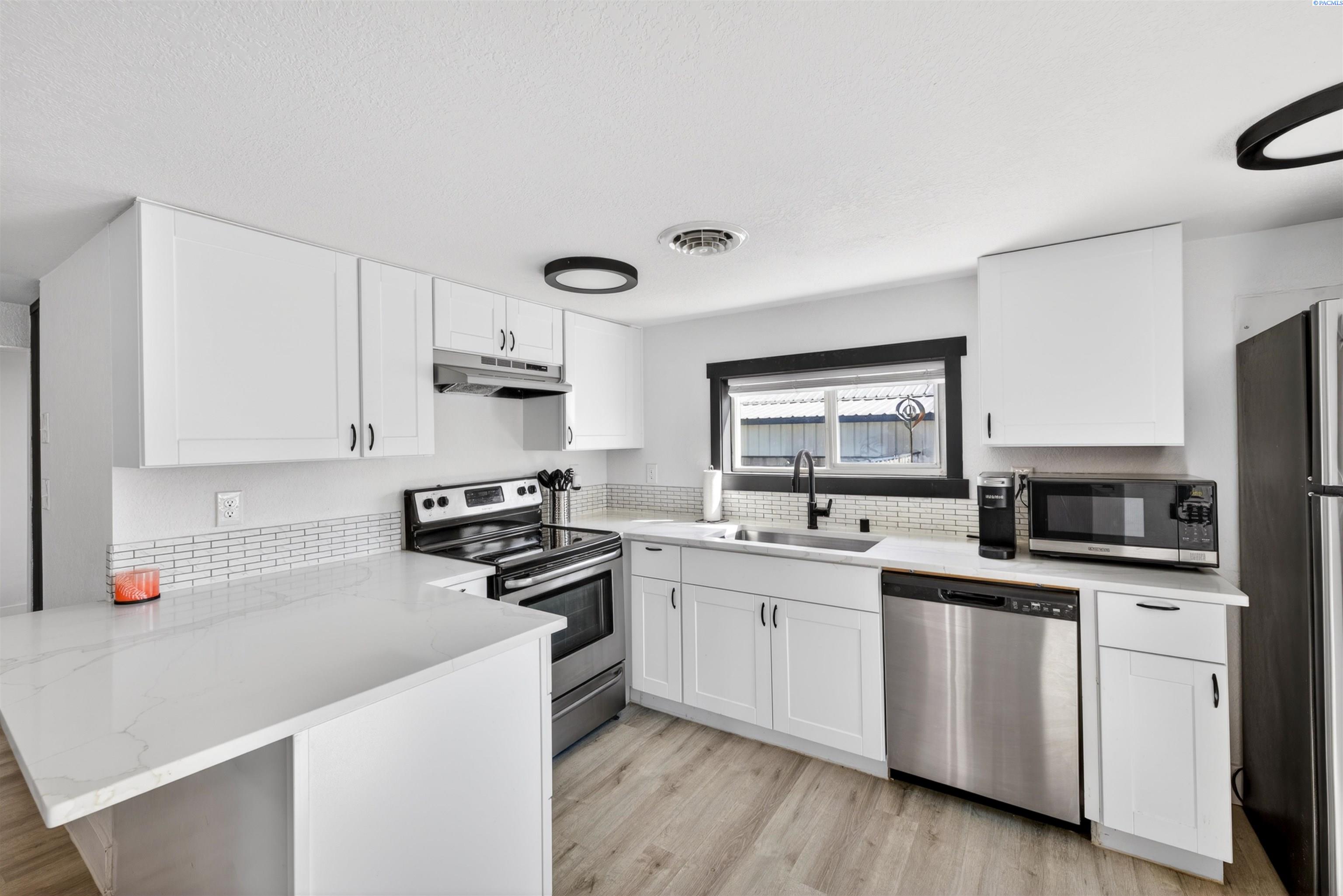 810 Smith Ave, Richland, WA 99352