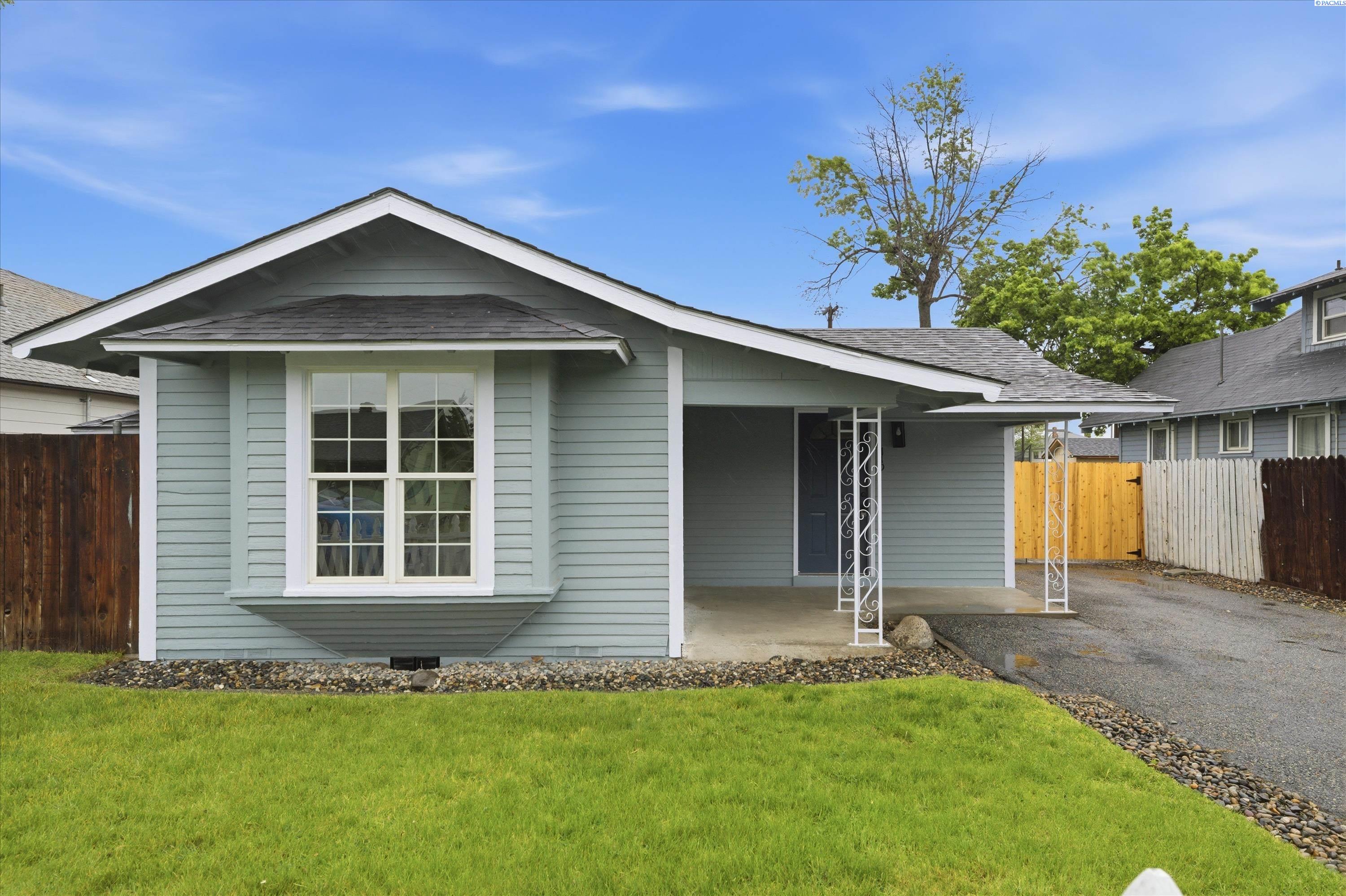 119 E 3rd Ave, Kennewick WA 99336