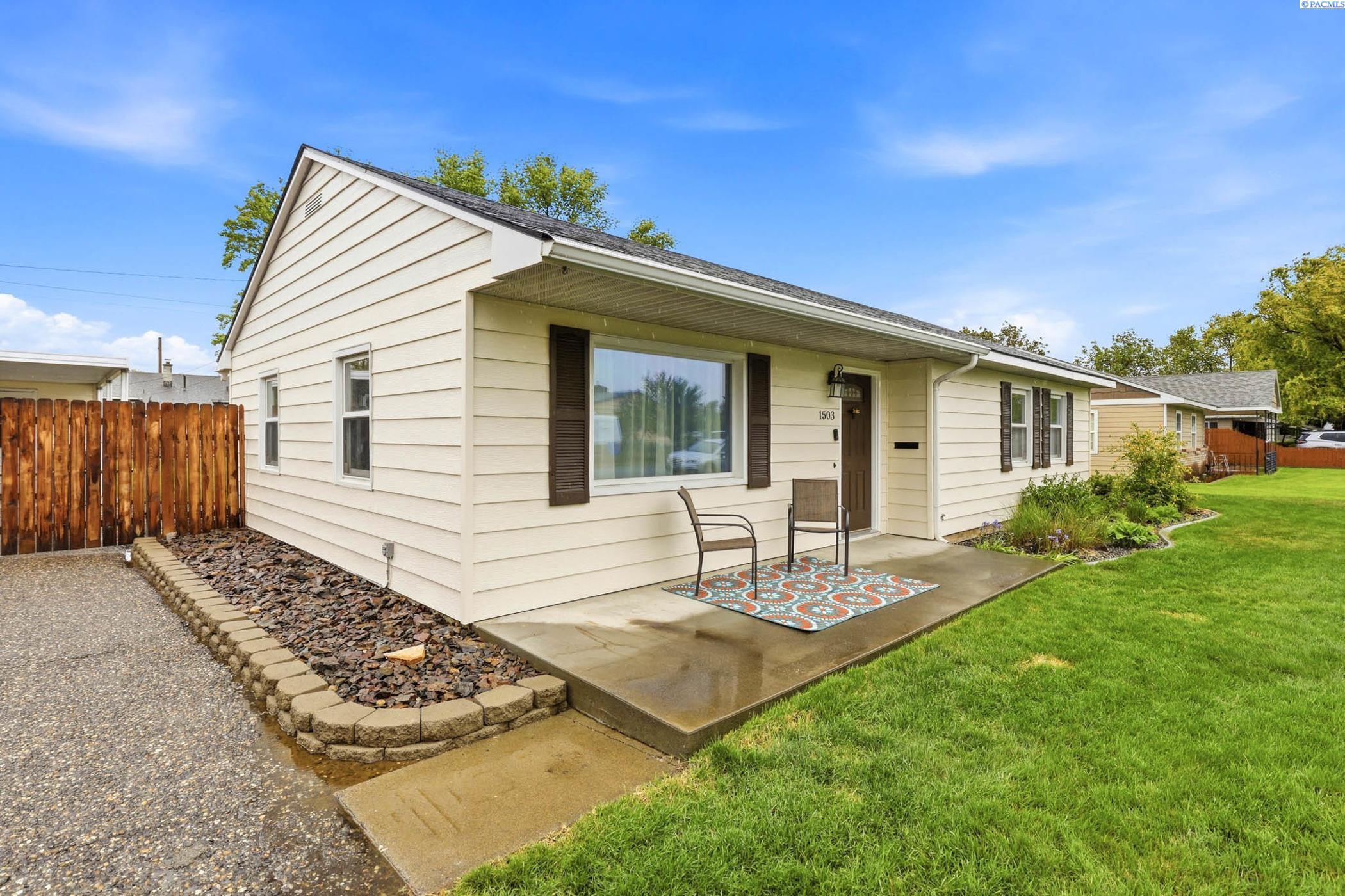 1503 Potter , Richland, WA 99354