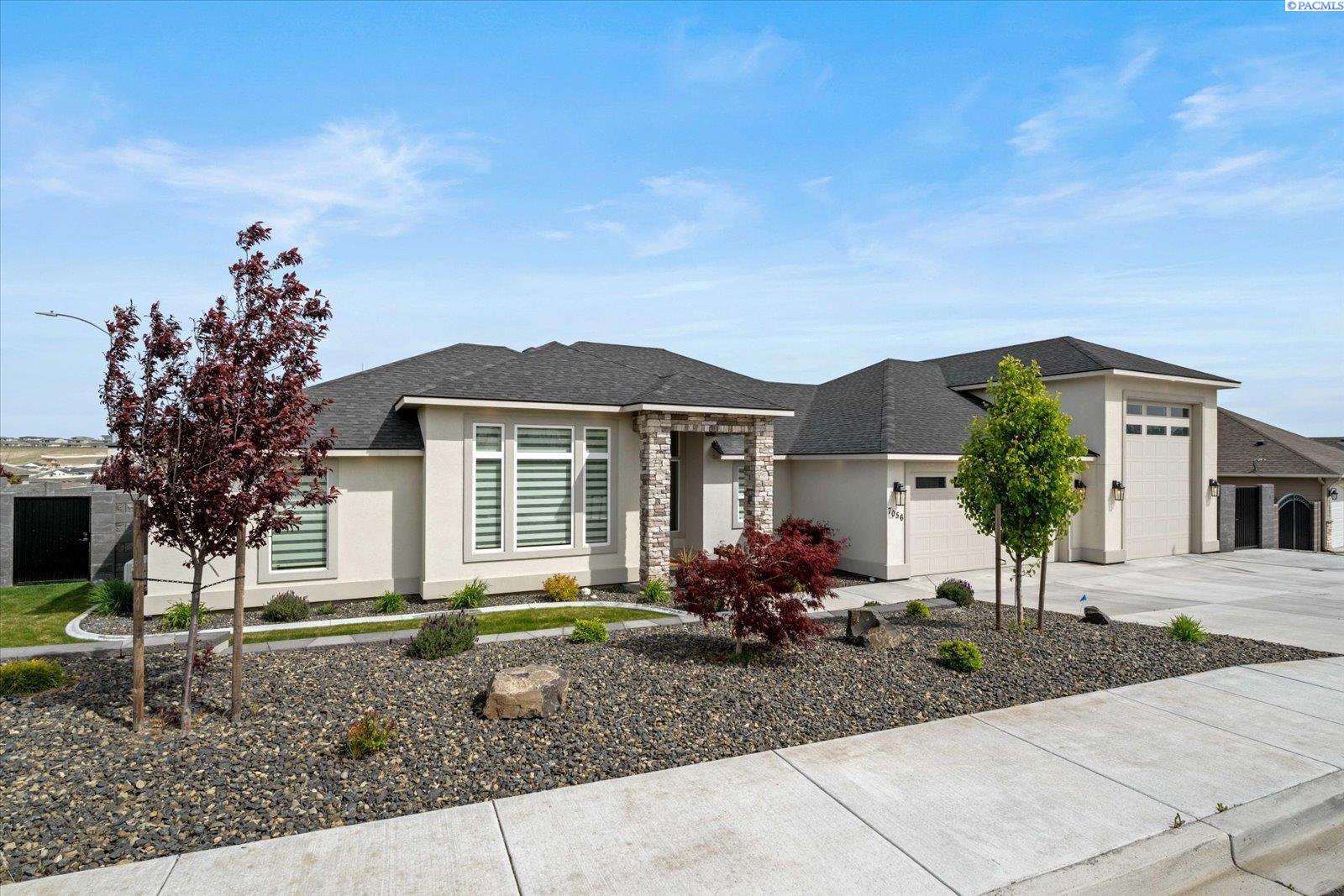 7056 33rd Pl, Kennewick, WA 99338