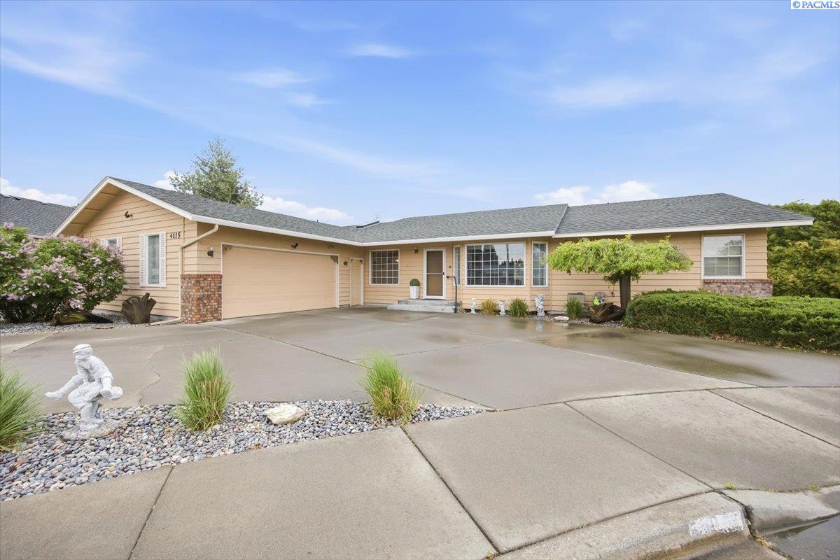 4115 Vista Pl, Pasco, WA 99301