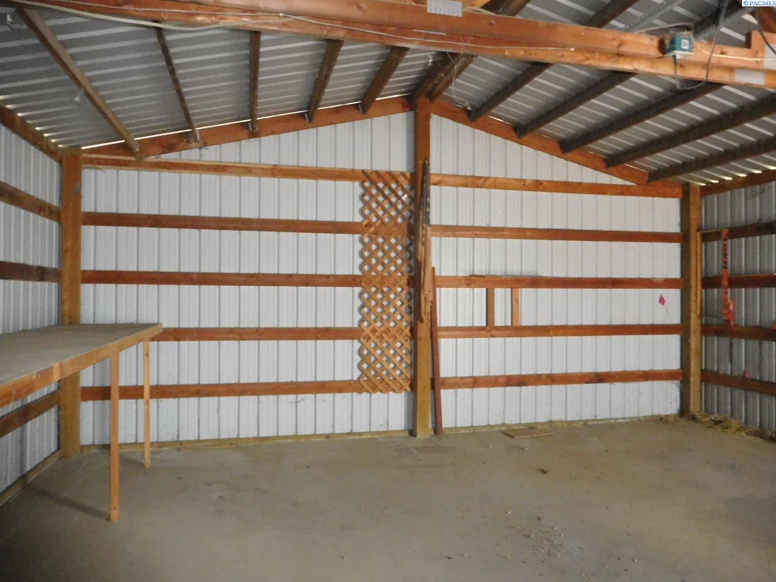 2005 Road 76 , Pasco, WA 99301