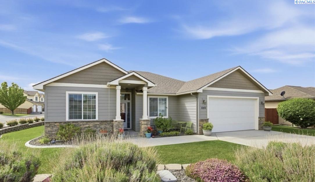 10201 18th Ct, Kennewick, WA 99338